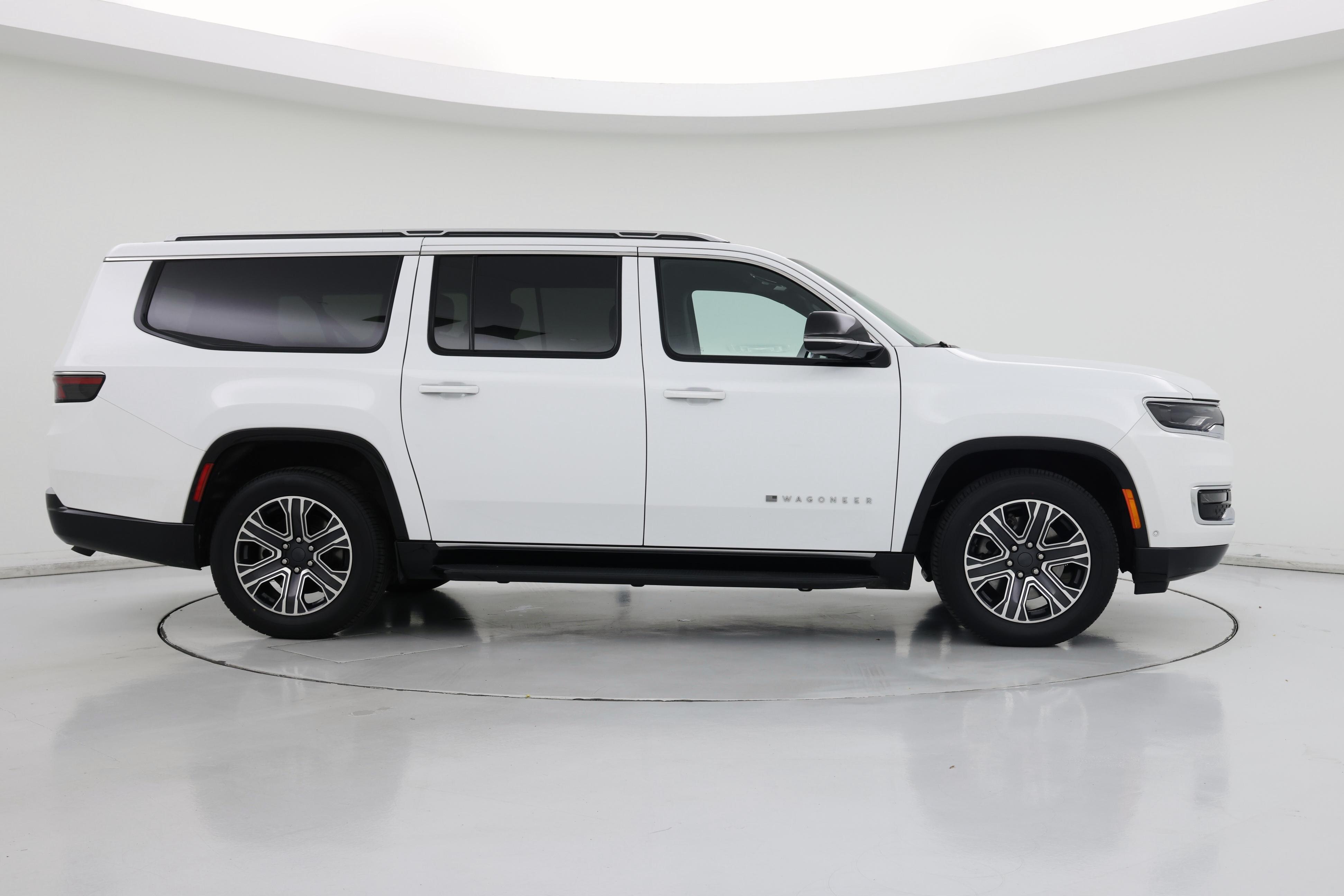 Thumbnail: 2024 Jeep Wagoneer - 7