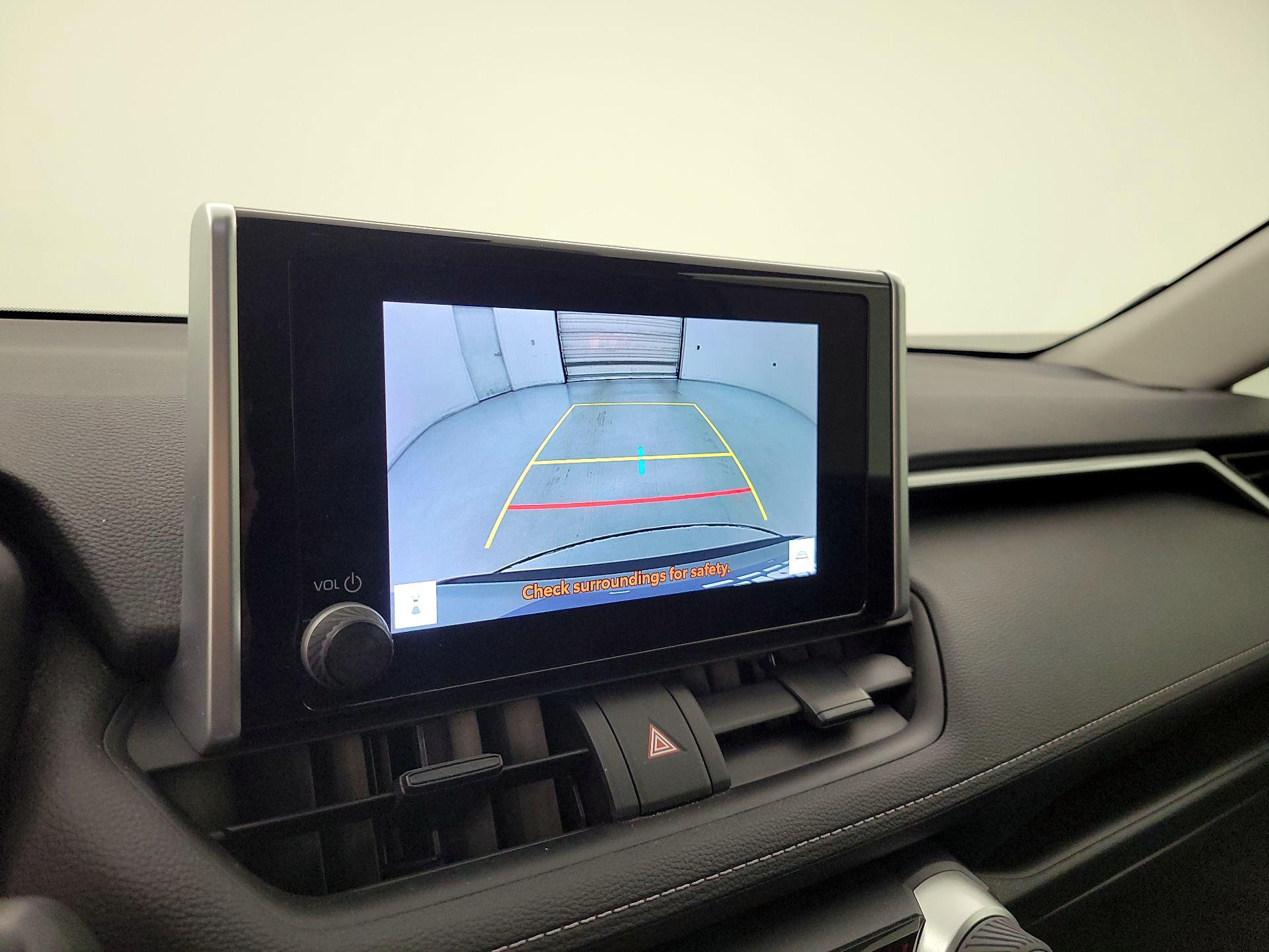 Thumbnail: 2023 Toyota RAV4 - 14