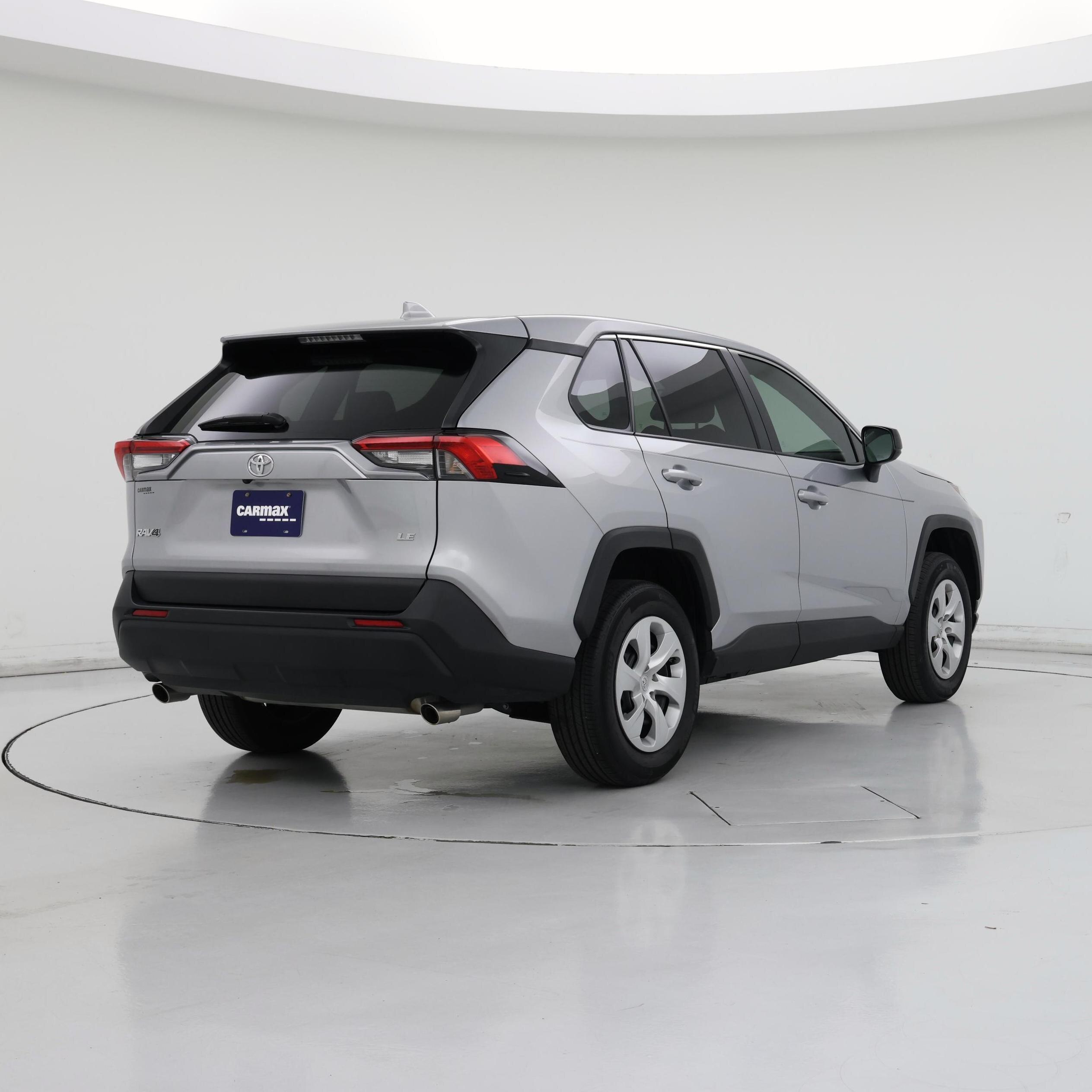 Thumbnail: 2023 Toyota RAV4 - 8