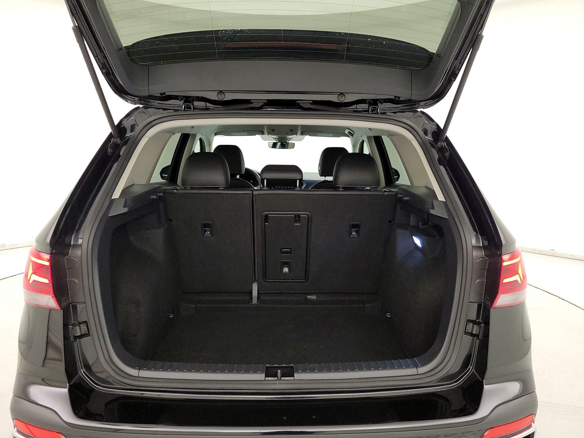 Thumbnail: 2024 Volkswagen Taos - 19