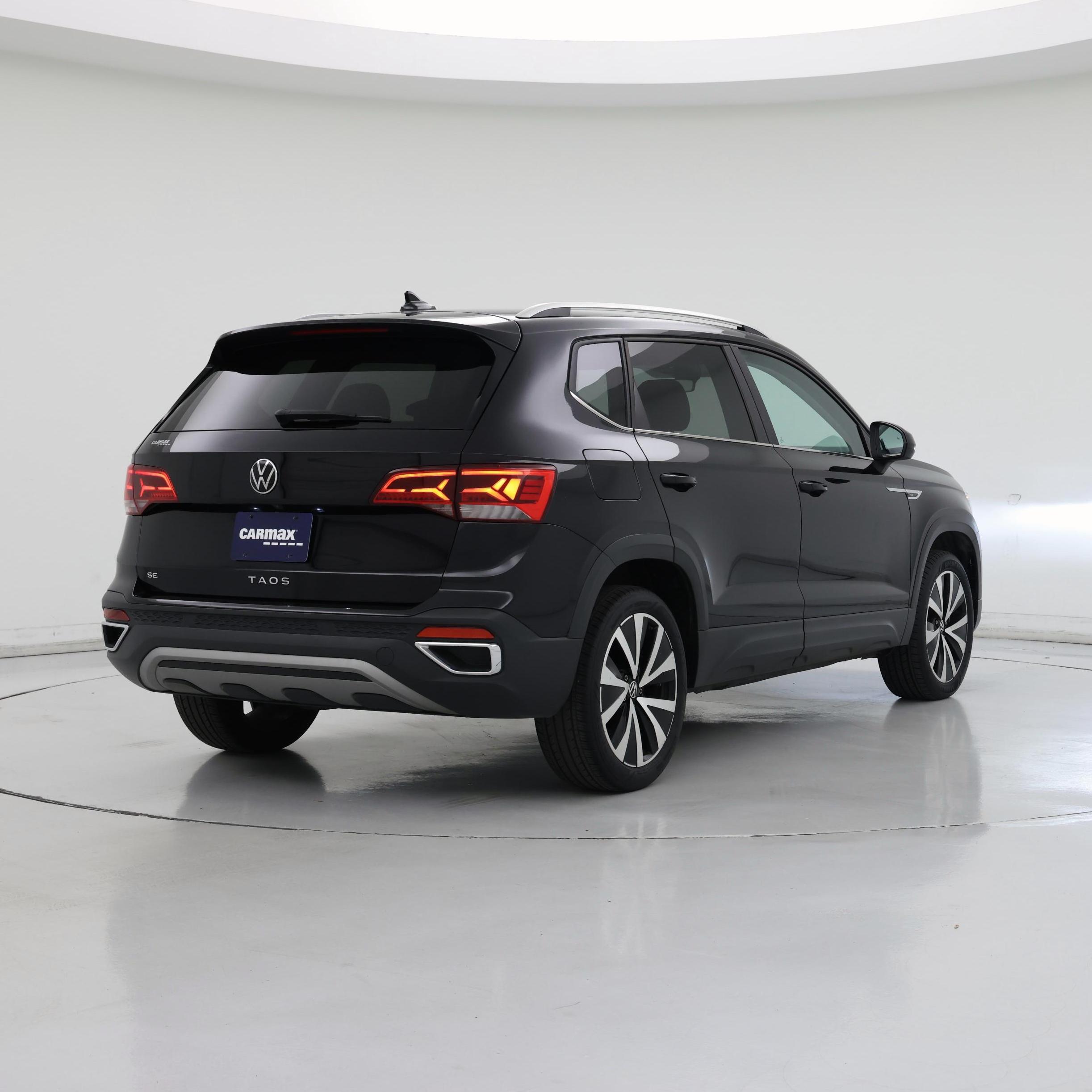 Thumbnail: 2024 Volkswagen Taos - 8