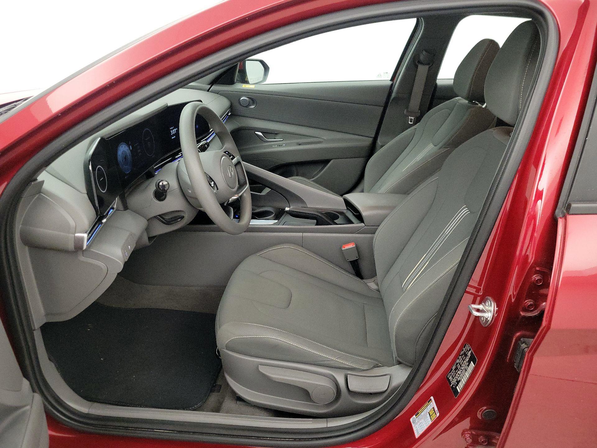 Thumbnail: 2024 Hyundai Elantra - 11