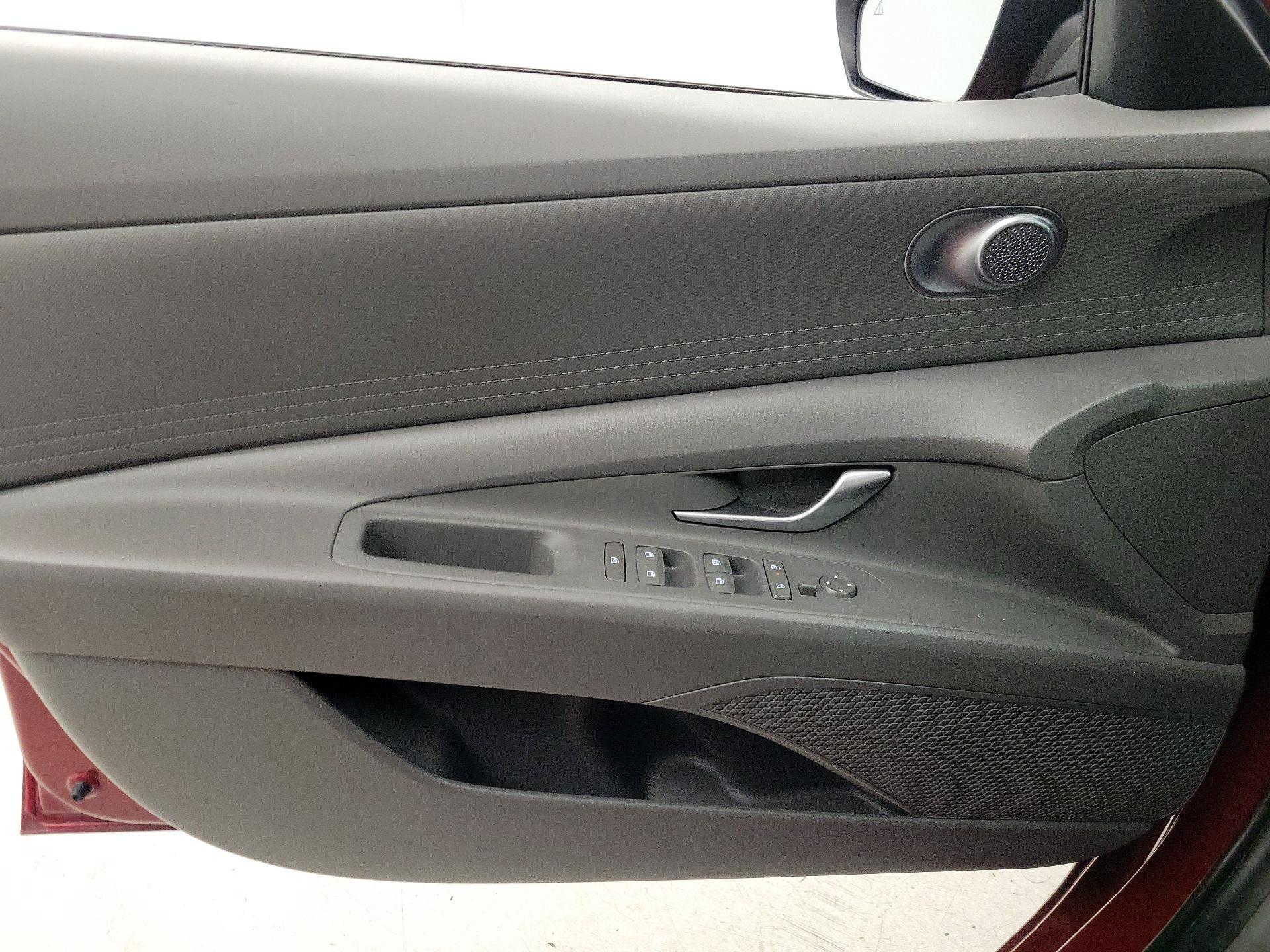 Thumbnail: 2024 Hyundai Elantra - 12