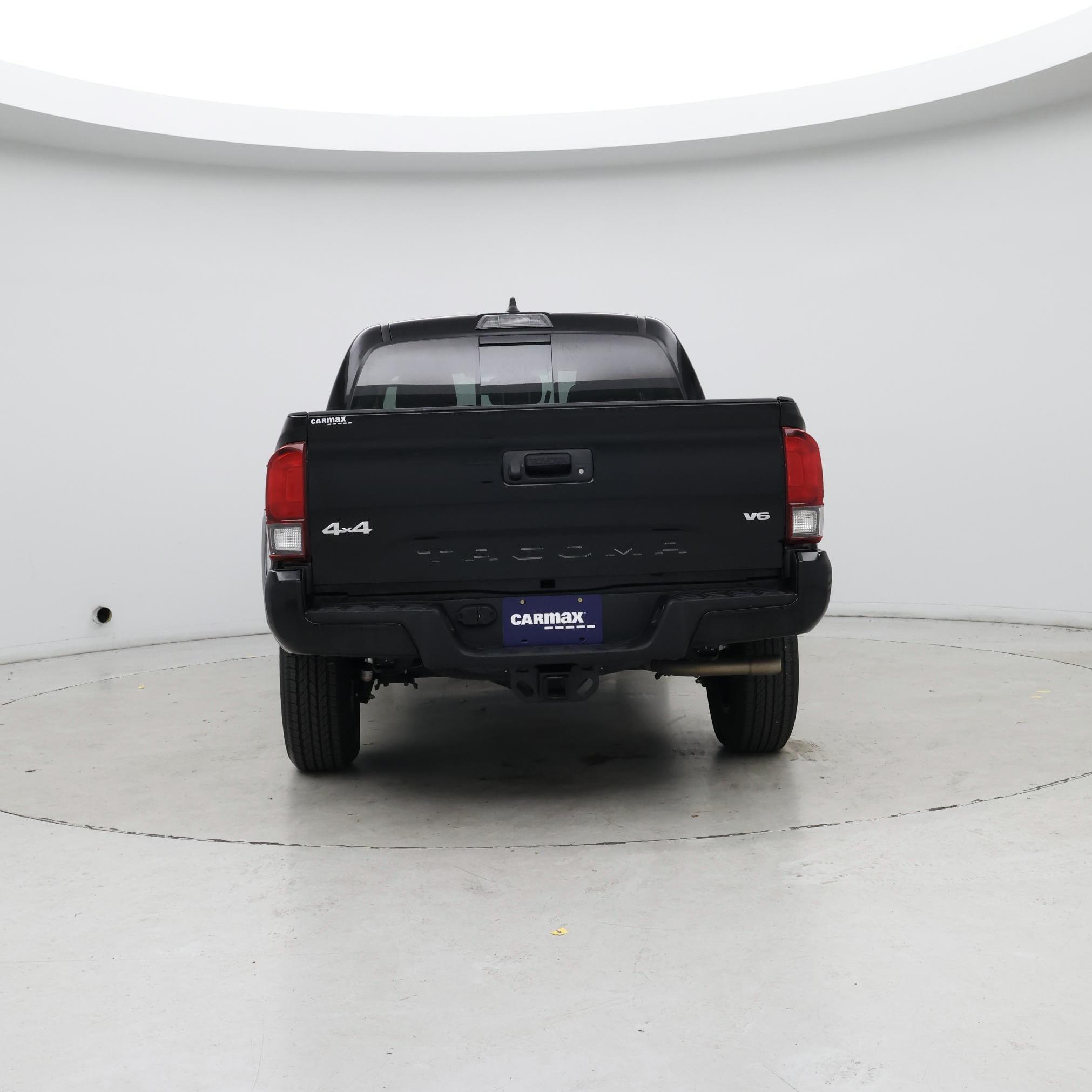 Thumbnail: 2023 Toyota Tacoma - 6