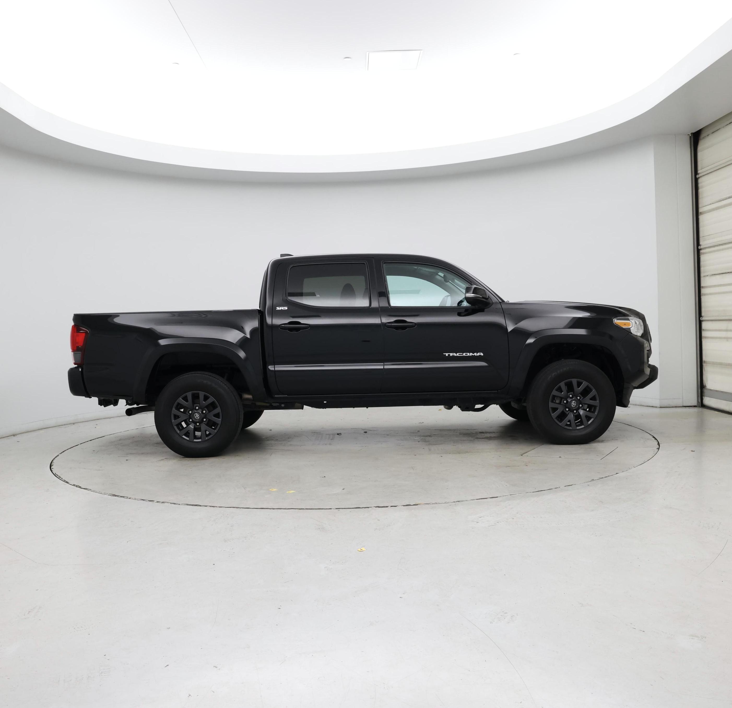 Thumbnail: 2023 Toyota Tacoma - 7