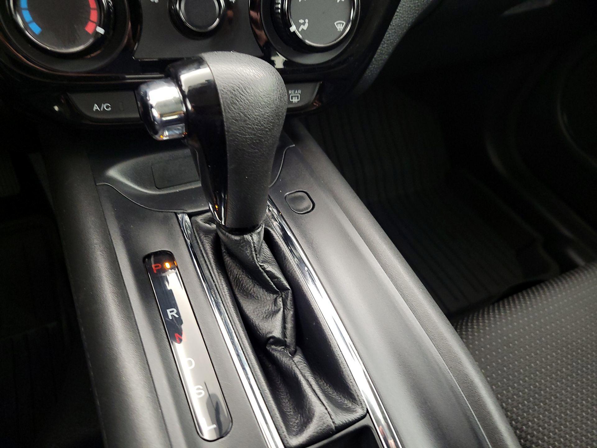 Thumbnail: 2020 Honda HR-V - 16