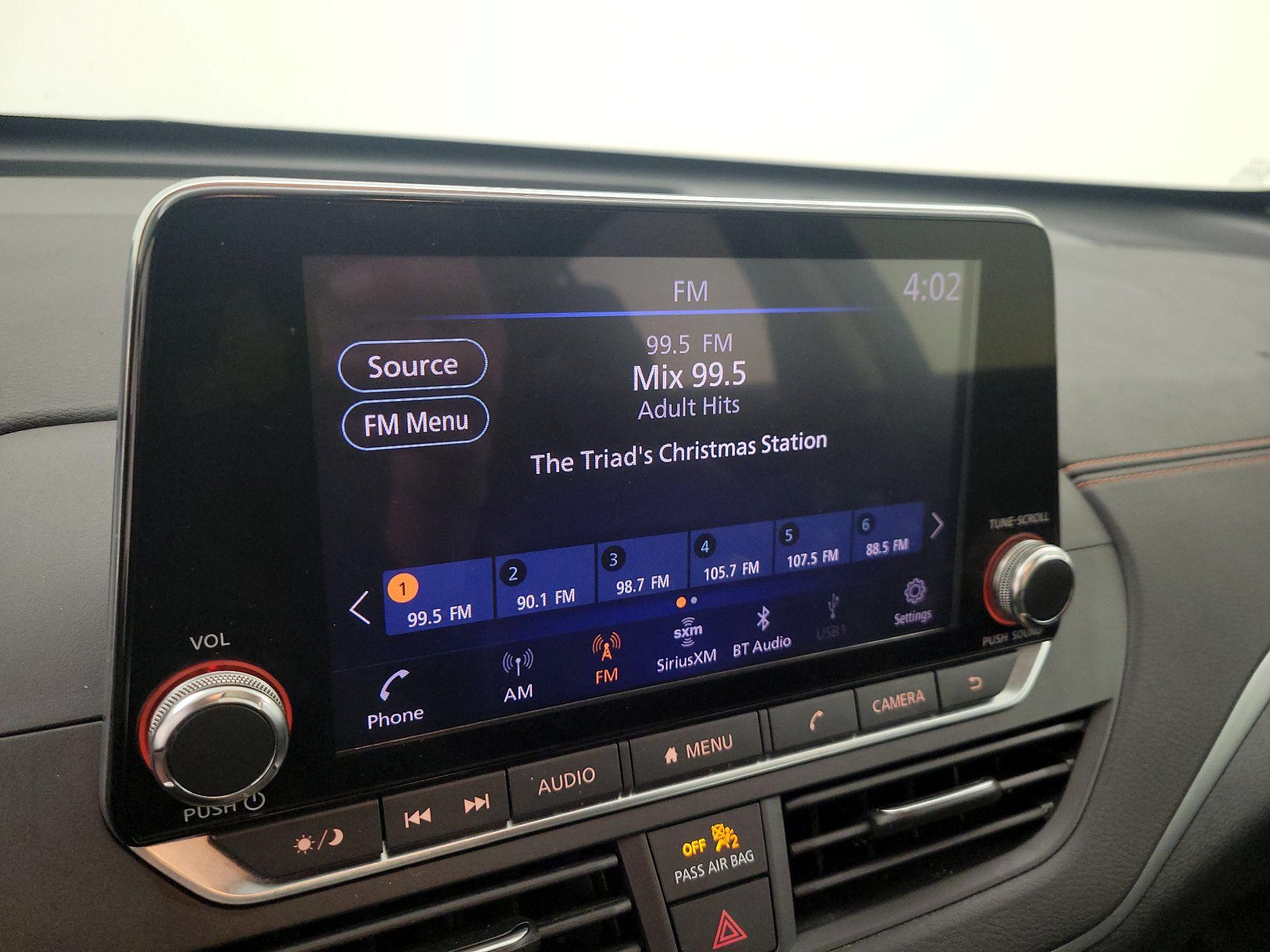 Thumbnail: 2019 Nissan Altima - 15