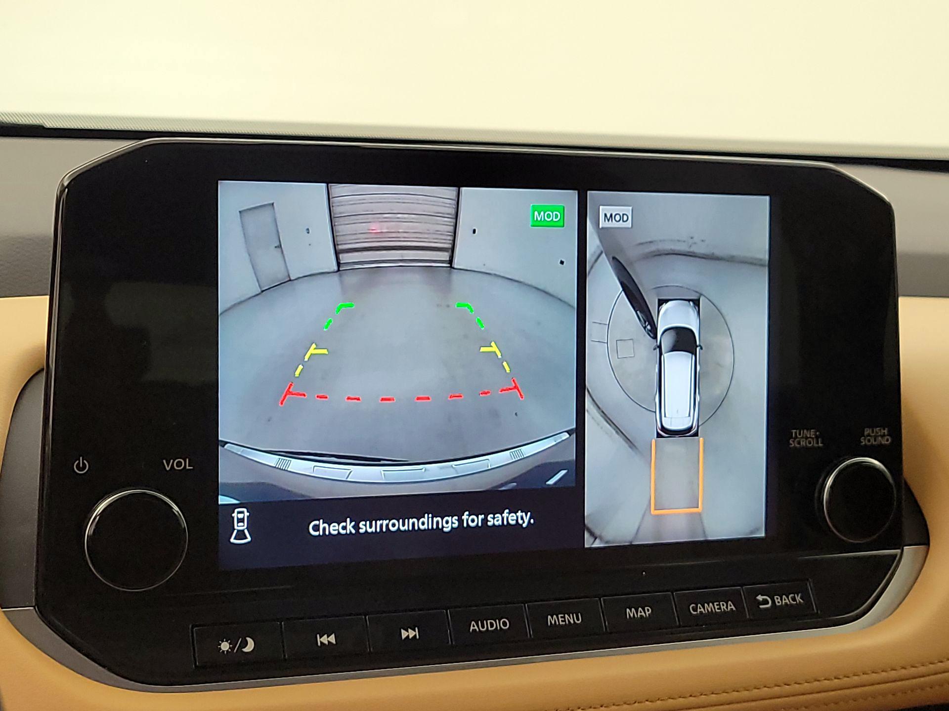 Thumbnail: 2022 Nissan Rogue - 15