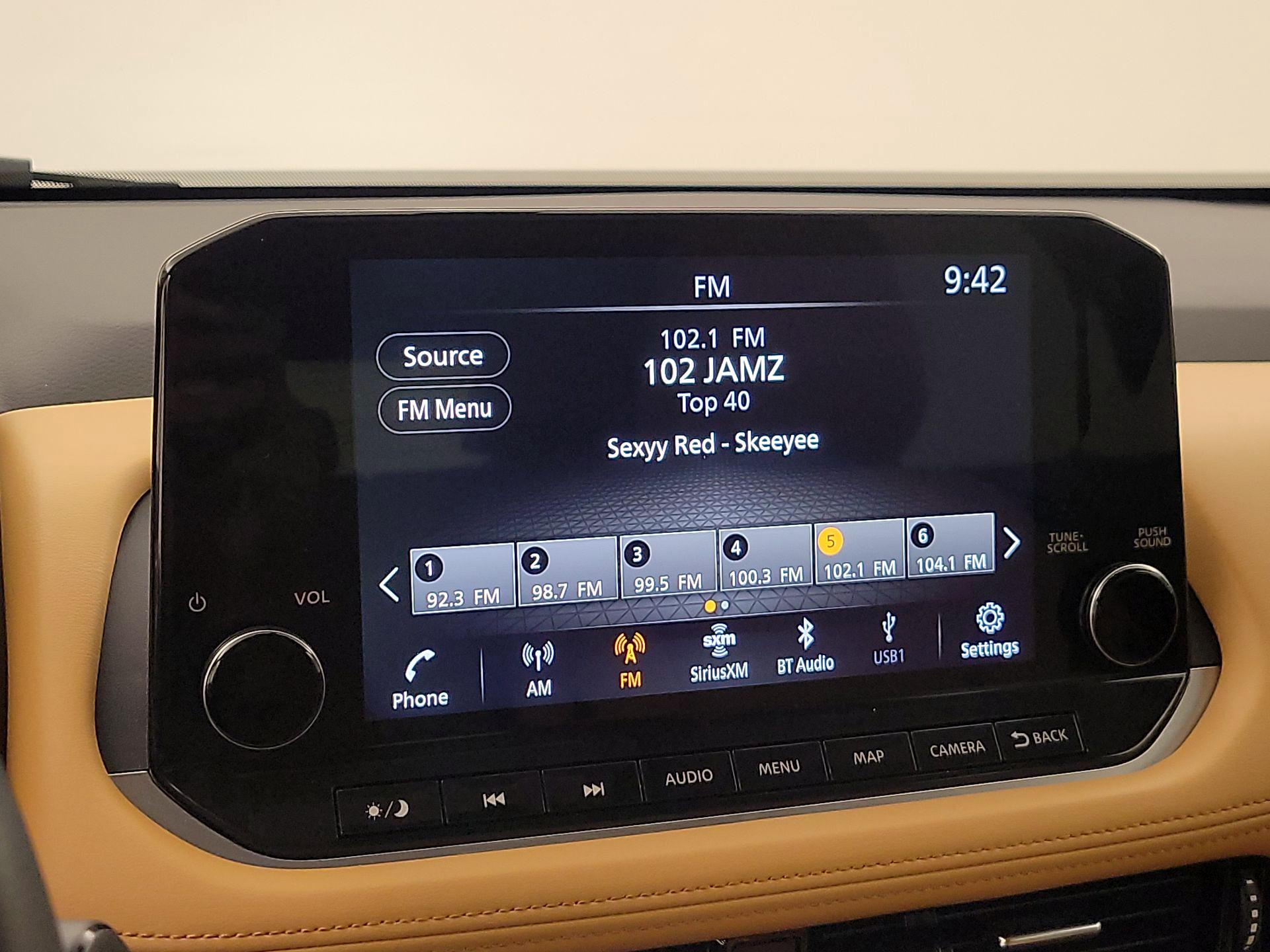 Thumbnail: 2022 Nissan Rogue - 16