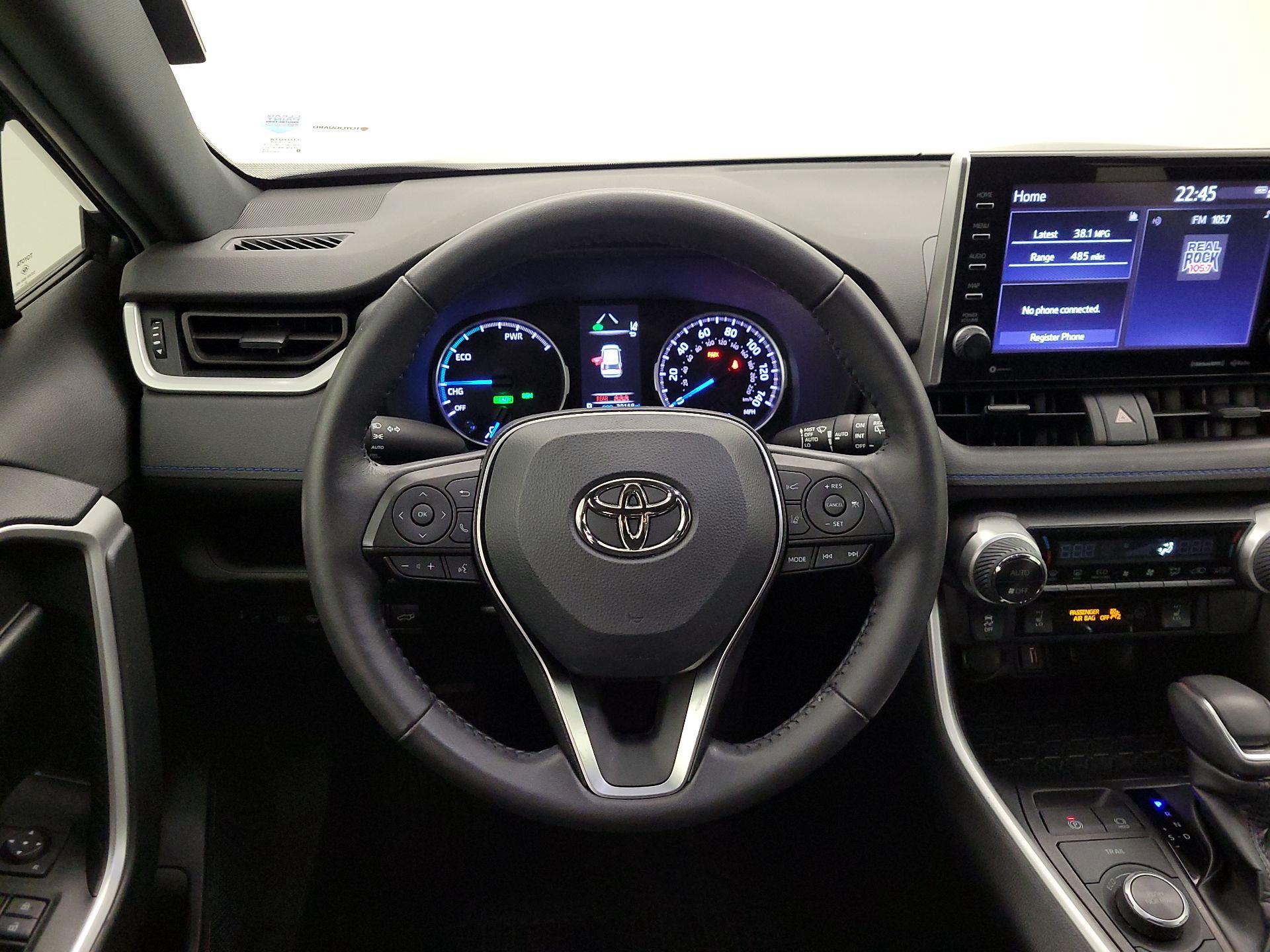 Thumbnail: 2022 Toyota RAV4 - 10