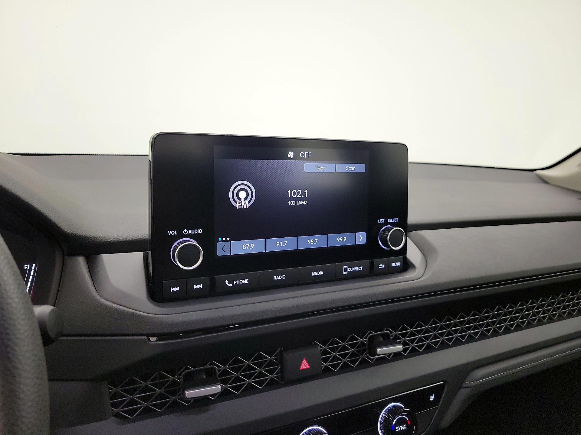 Thumbnail: 2023 Honda Accord - 15