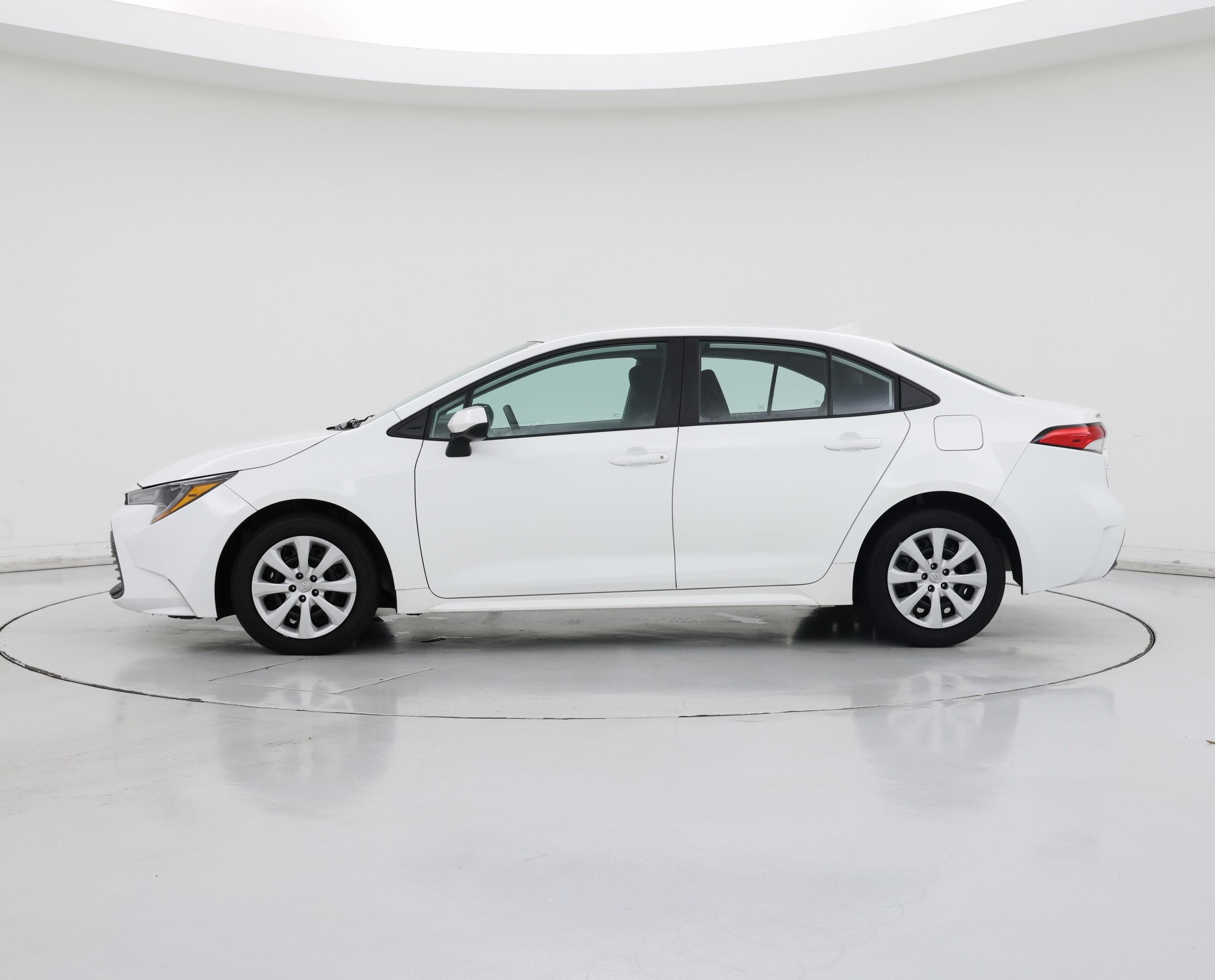 Thumbnail: 2024 Toyota Corolla - 3