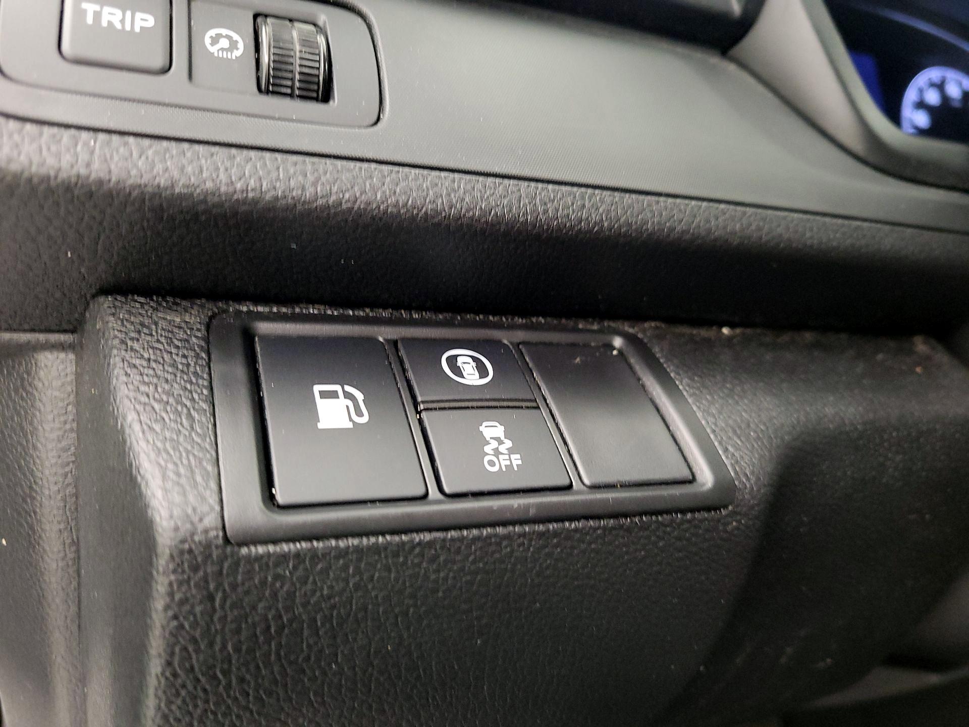 Thumbnail: 2021 Honda Insight - 13