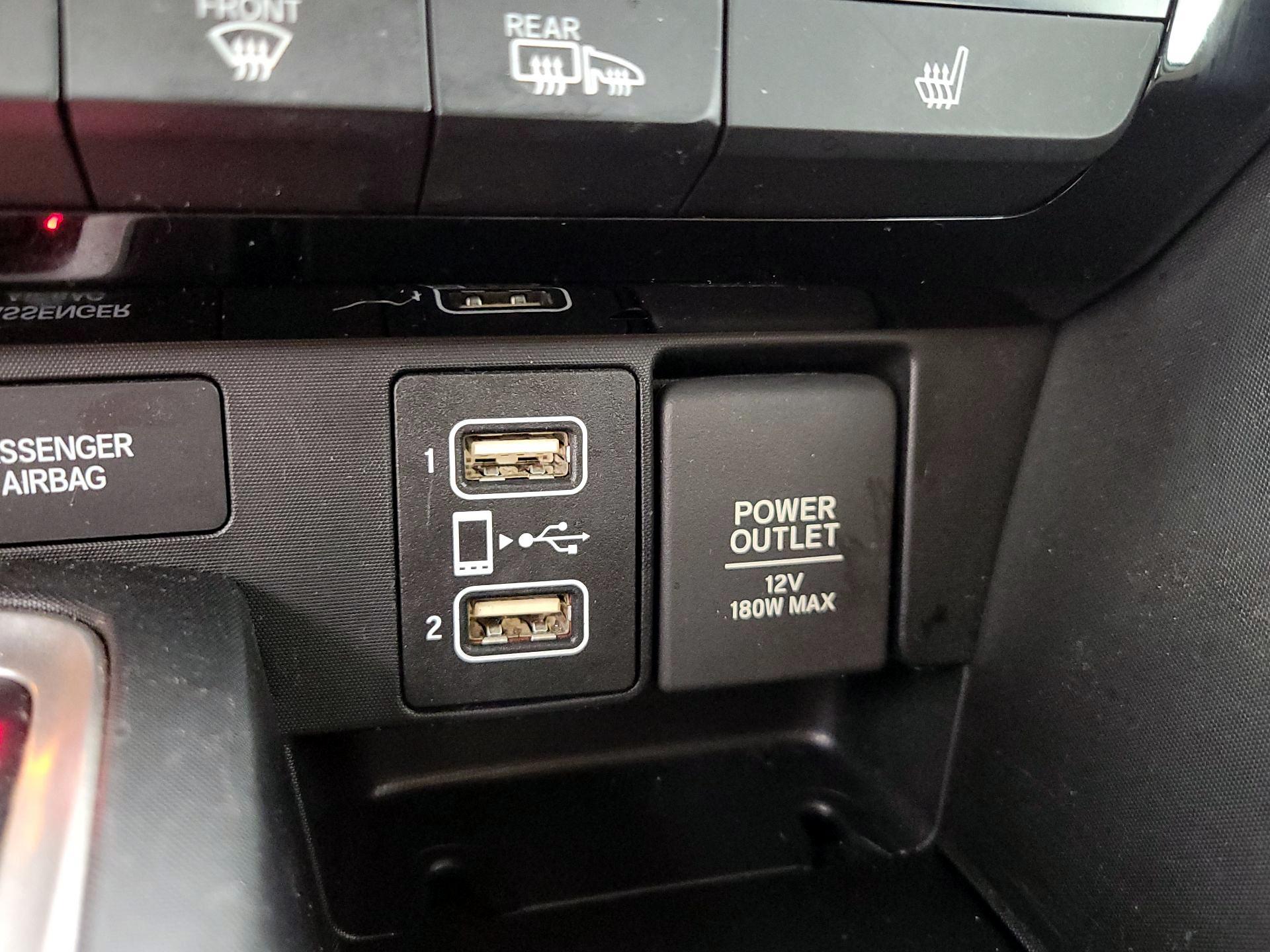 Thumbnail: 2021 Honda Insight - 19