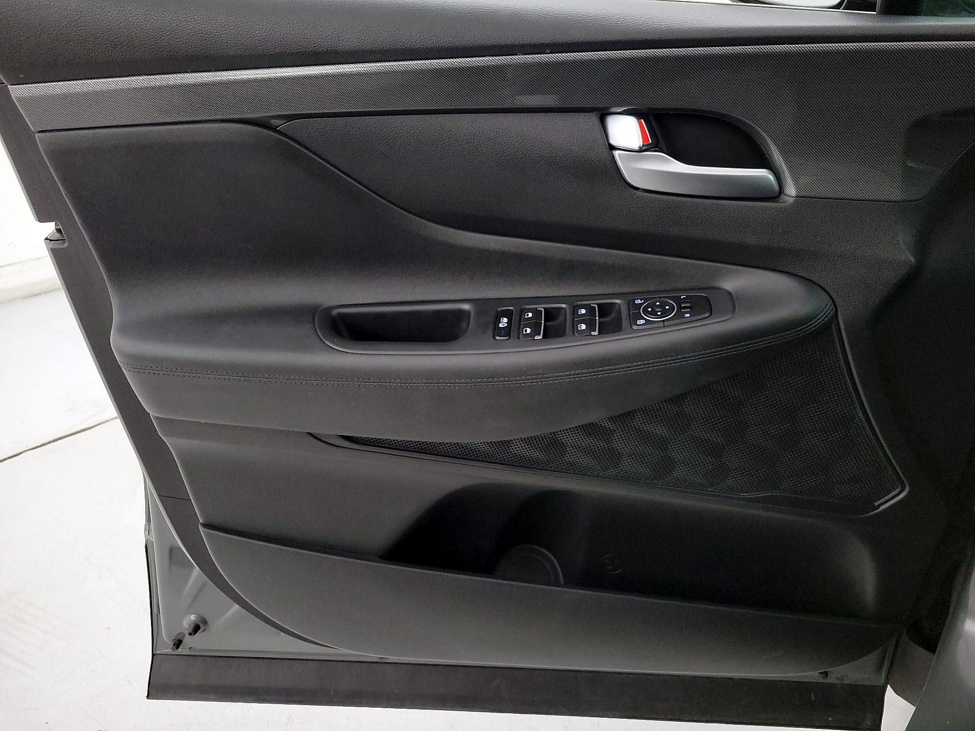 Thumbnail: 2023 Hyundai Santa Fe - 12