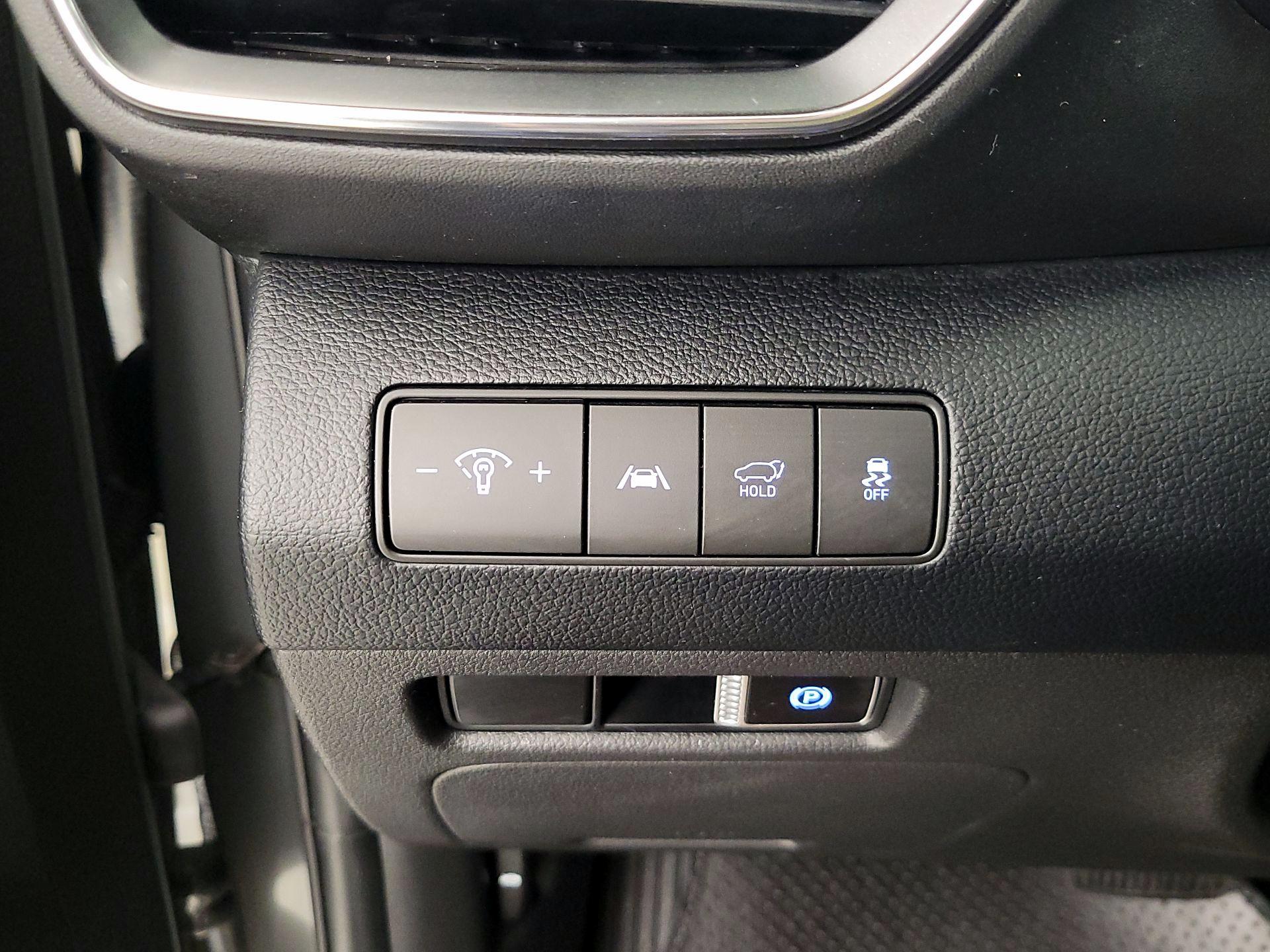 Thumbnail: 2023 Hyundai Santa Fe - 13