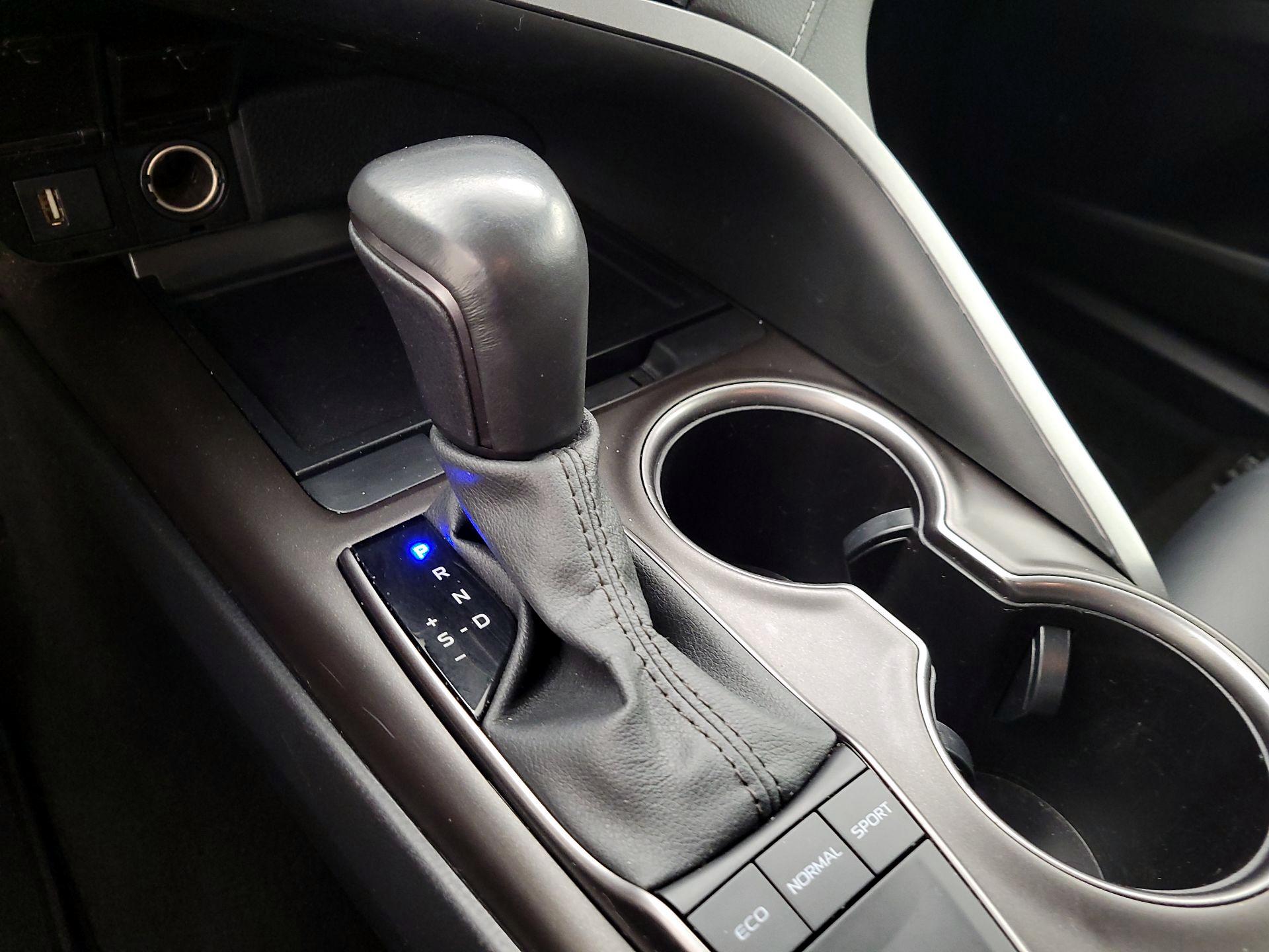 Thumbnail: 2024 Toyota Camry - 17