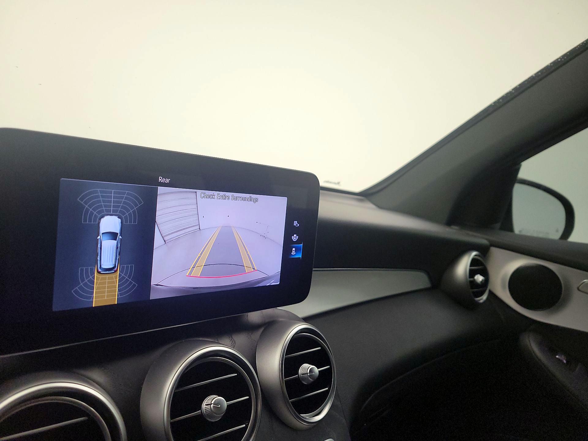 Thumbnail: 2021 Mercedes-Benz GLC - 13