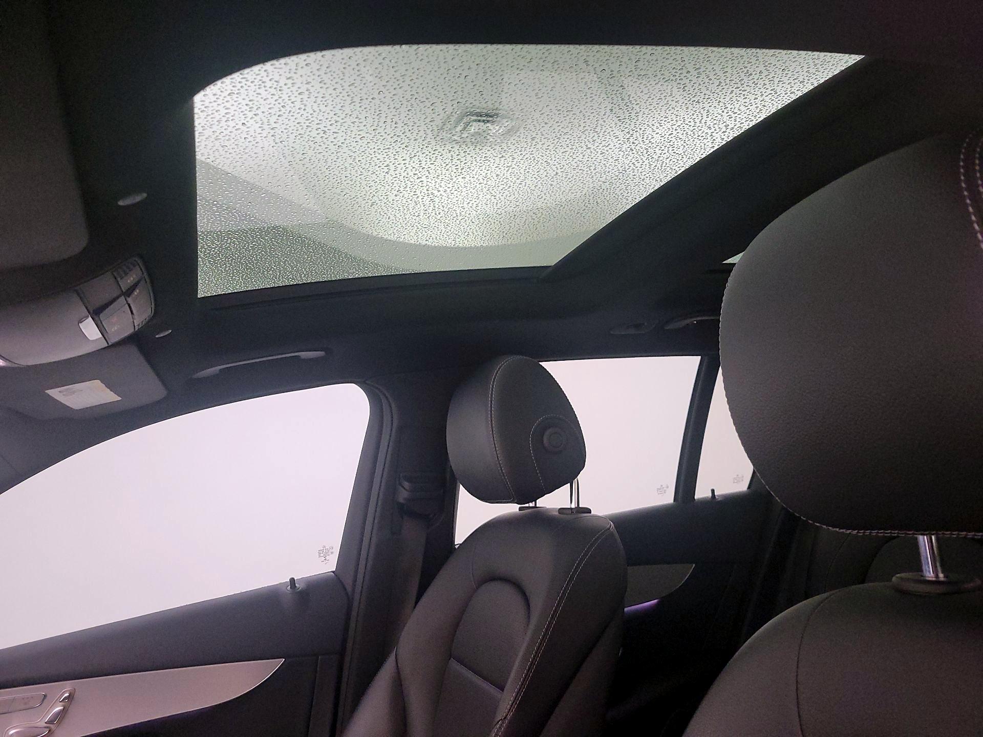 Thumbnail: 2021 Mercedes-Benz GLC - 18