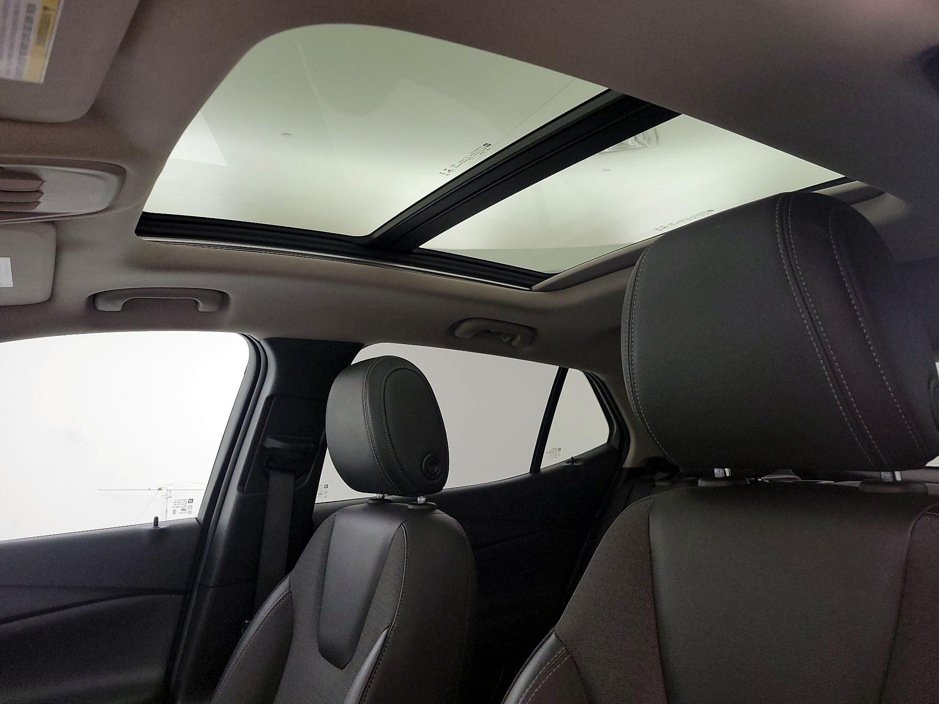 Thumbnail: 2023 Buick Encore GX - 19