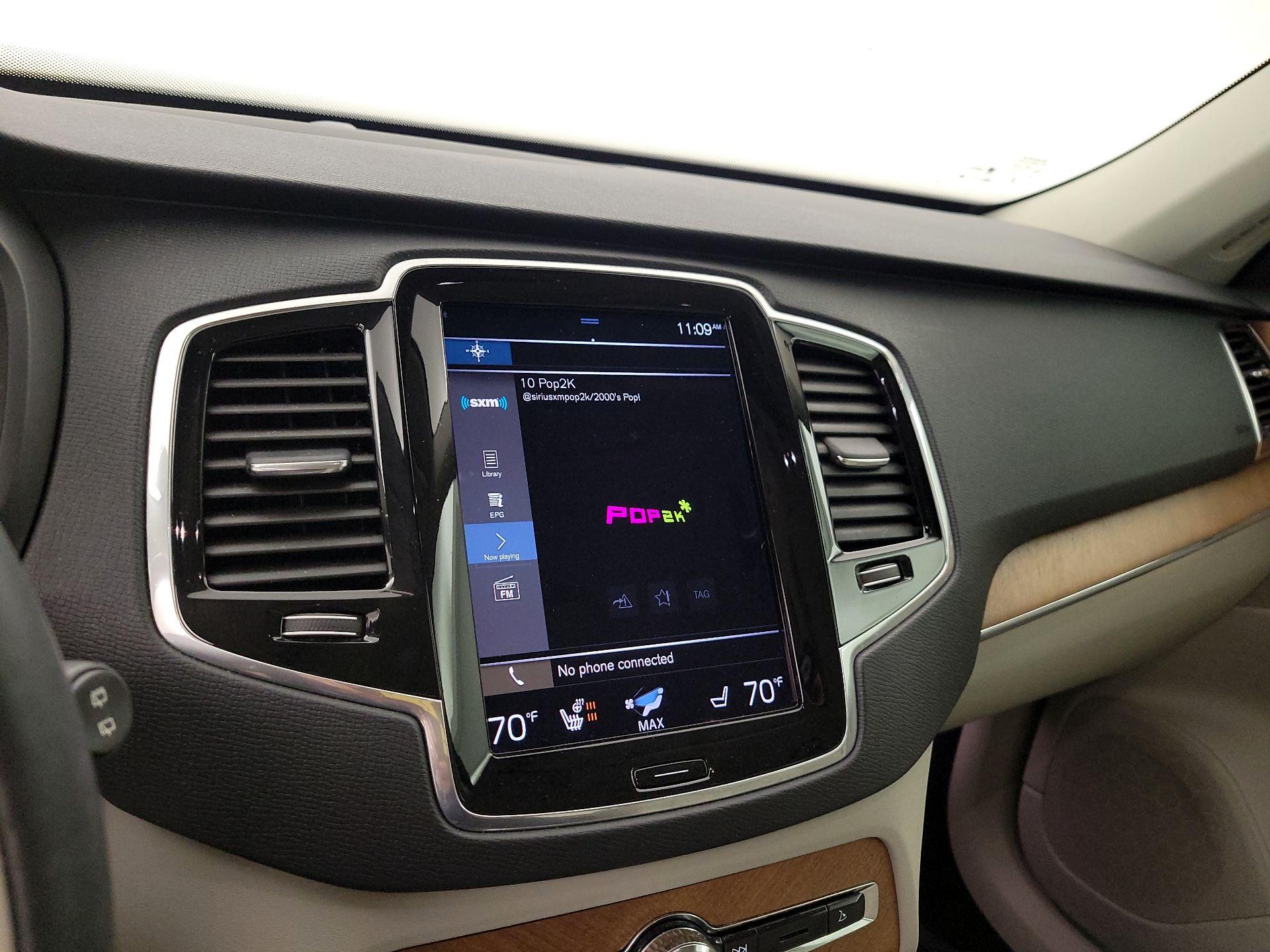 Thumbnail: 2022 Volvo XC90 - 16