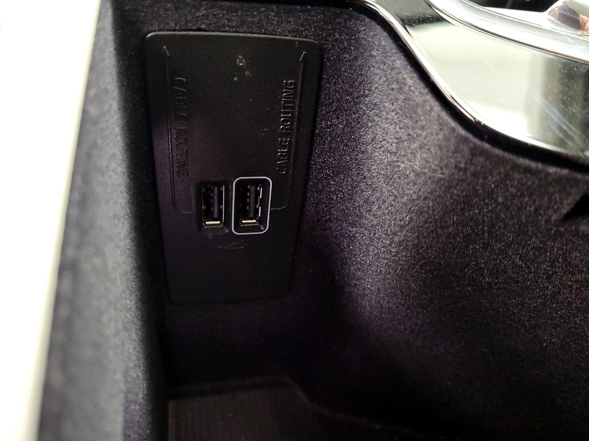 Thumbnail: 2022 Volvo XC90 - 19