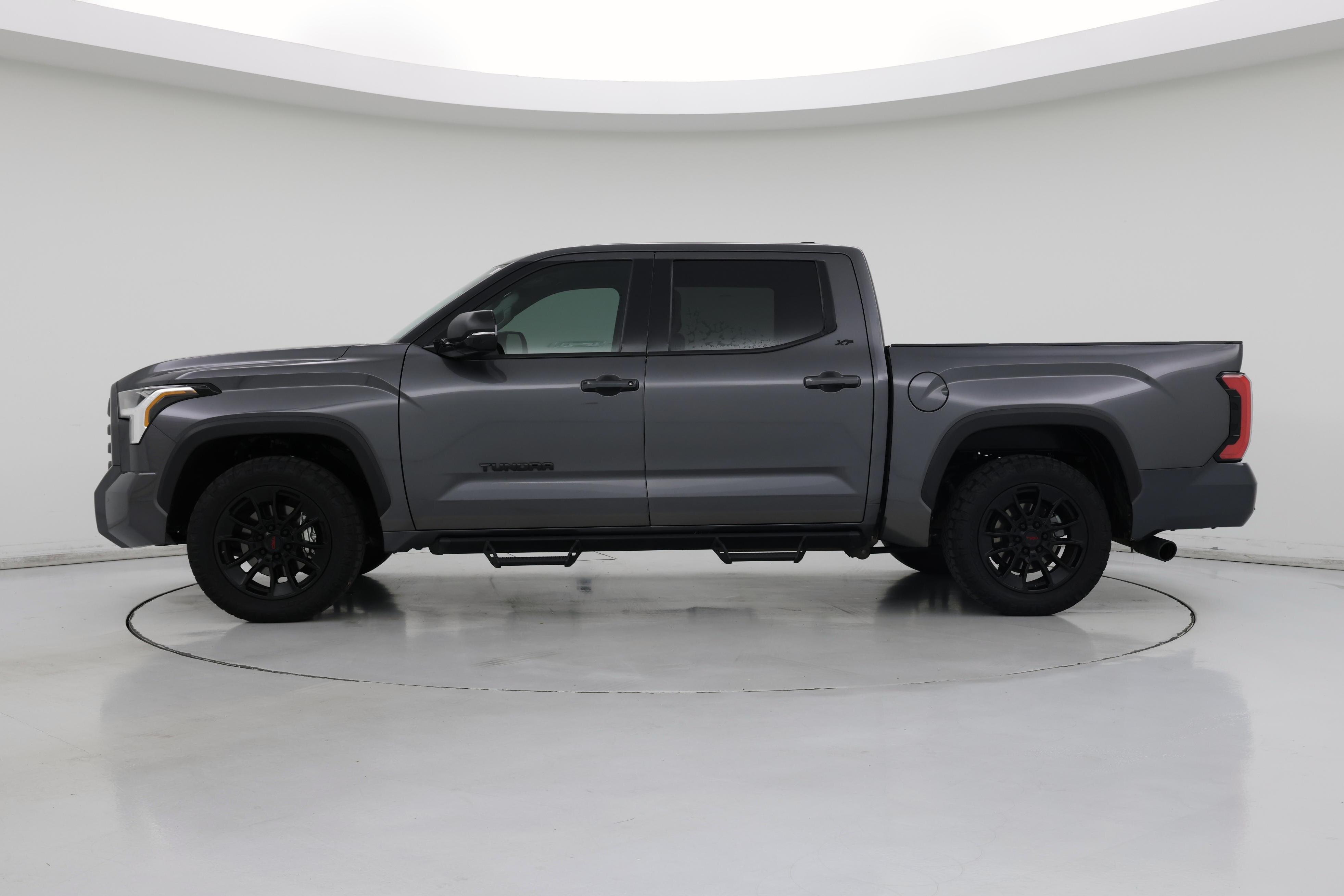 Thumbnail: 2023 Toyota Tundra - 3
