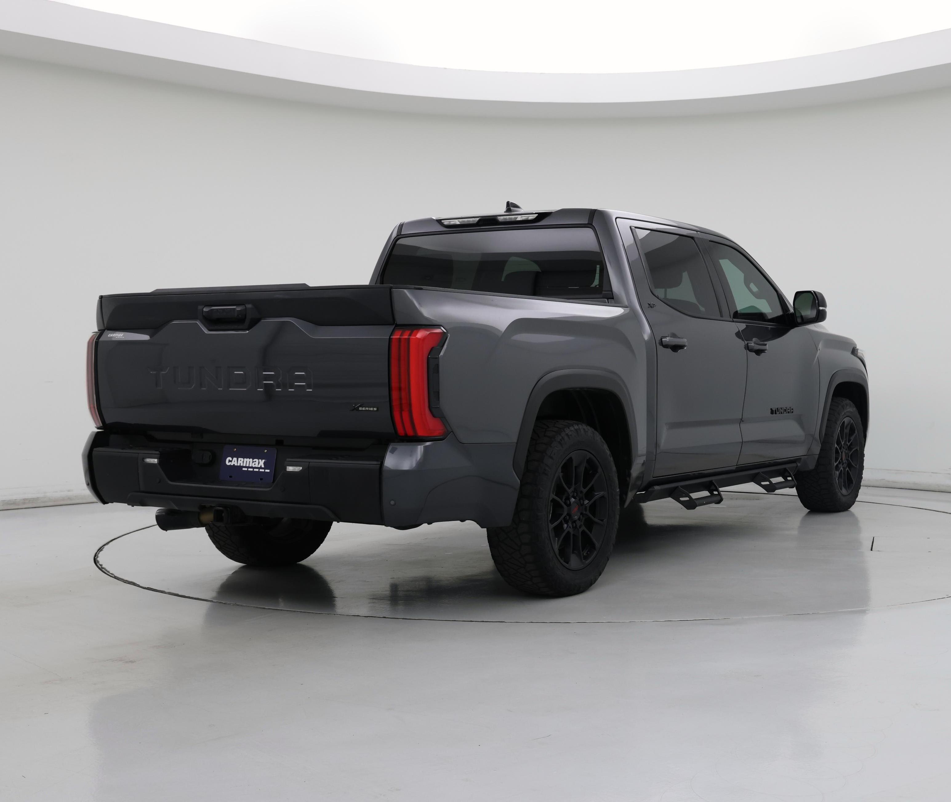 Thumbnail: 2023 Toyota Tundra - 8