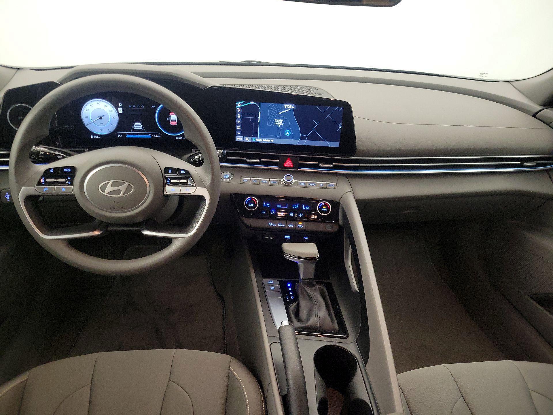 Thumbnail: 2024 Hyundai Elantra - 9