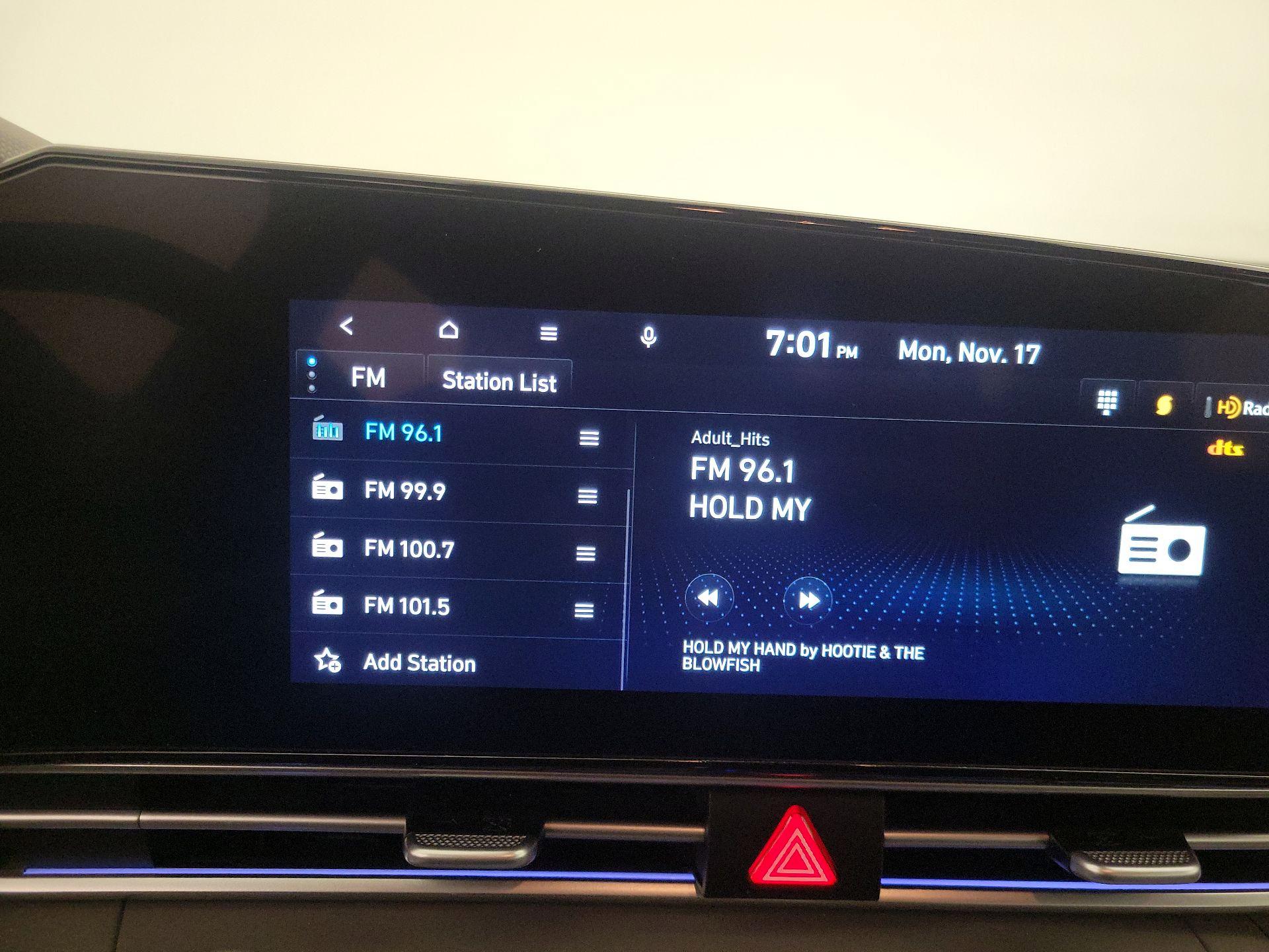 Thumbnail: 2024 Hyundai Elantra - 16