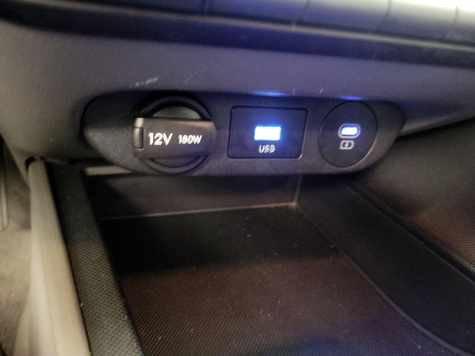 Thumbnail: 2024 Hyundai Elantra - 19