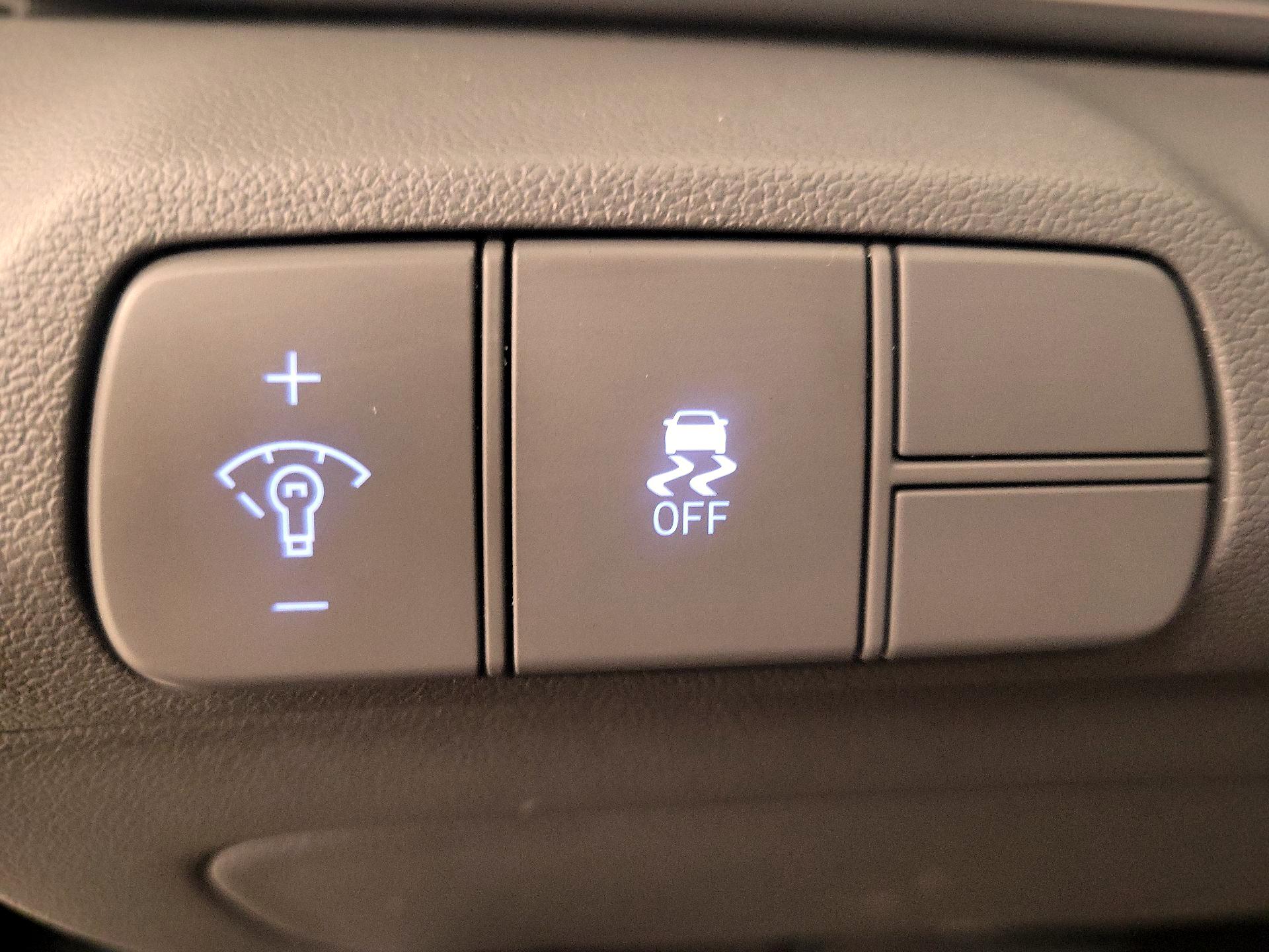 Thumbnail: 2024 Hyundai Elantra - 13