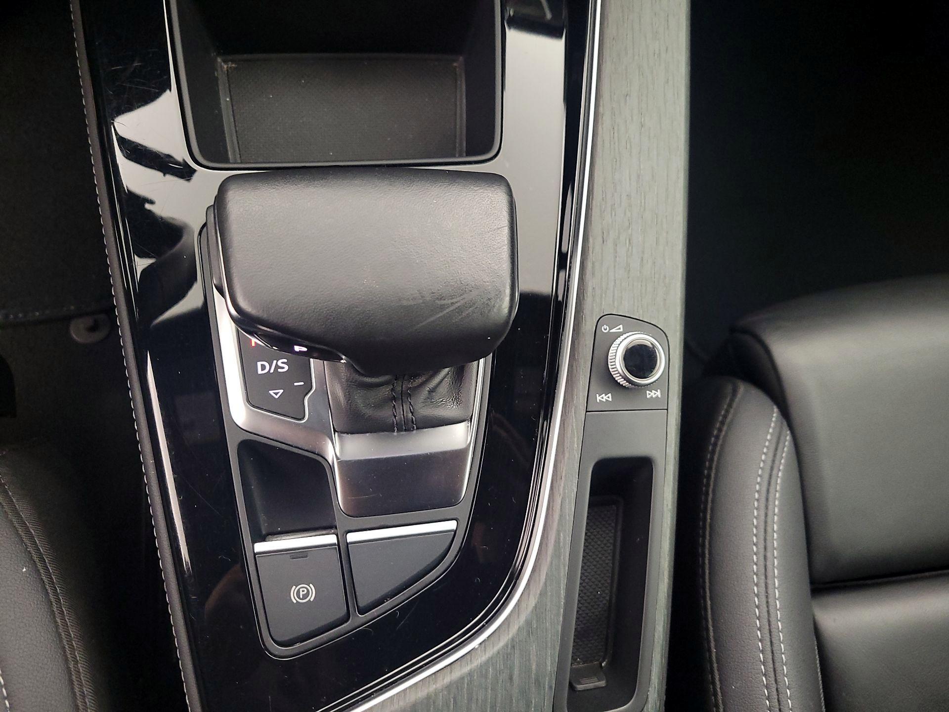 Thumbnail: 2024 Audi A4 - 17