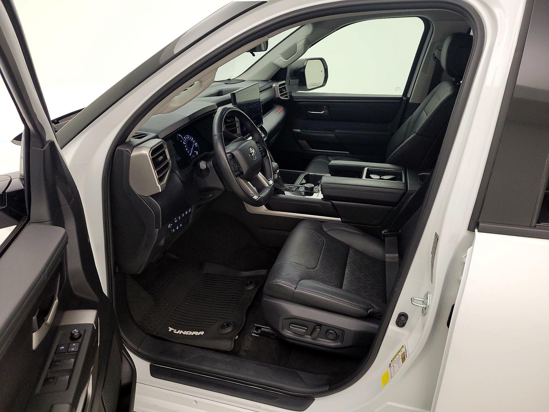 Thumbnail: 2022 Toyota Tundra - 11