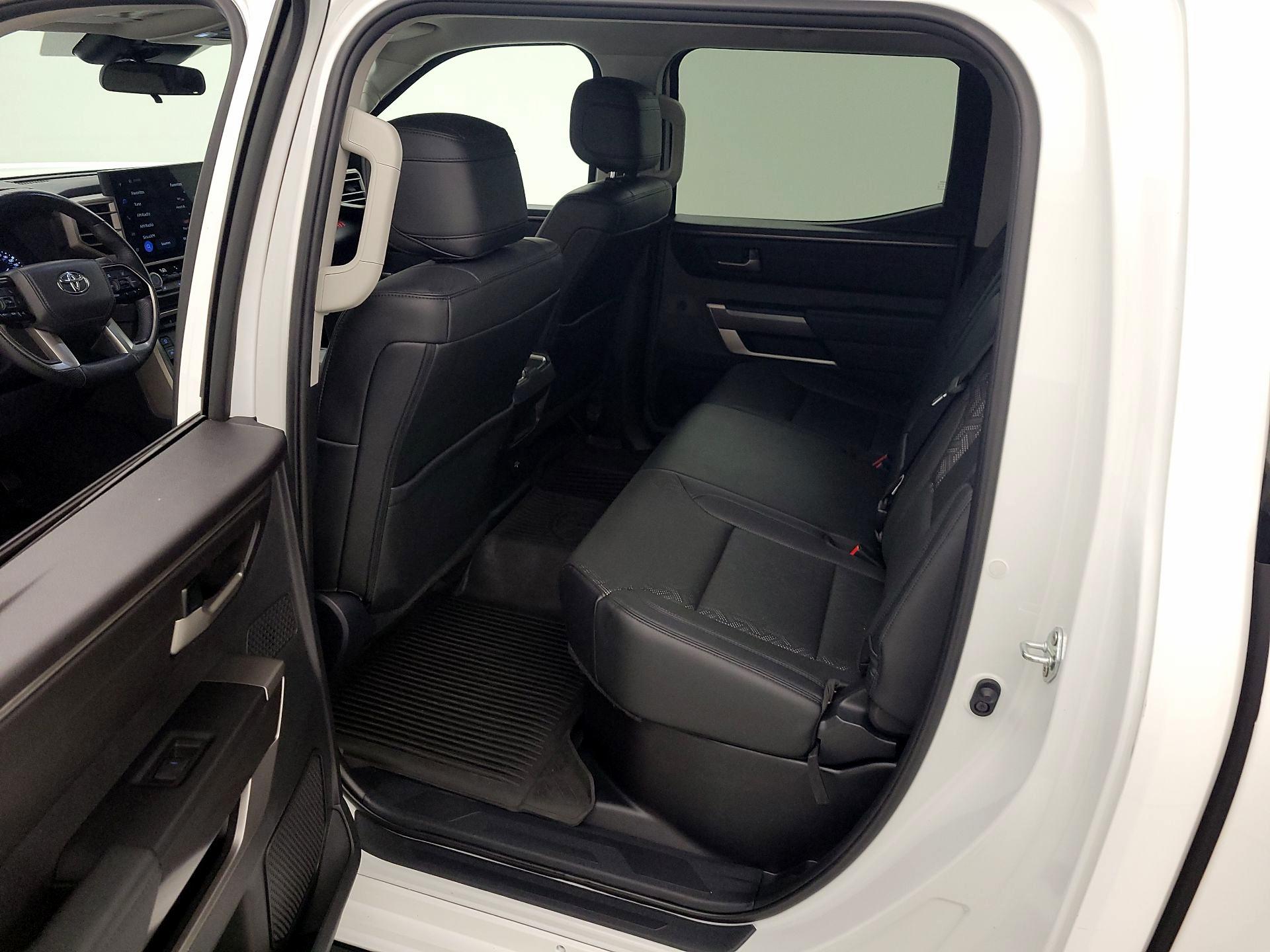 Thumbnail: 2022 Toyota Tundra - 19