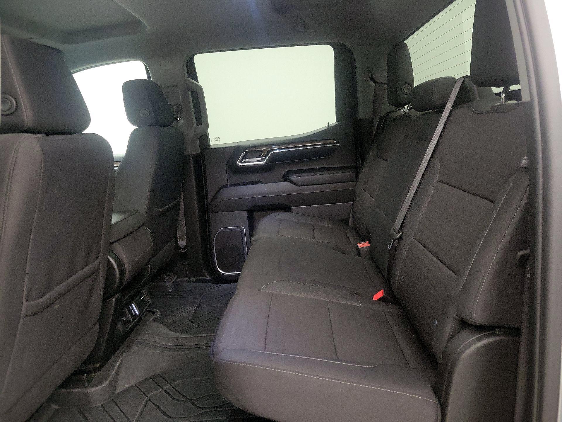 Thumbnail: 2024 Chevrolet Silverado 1500 - 19