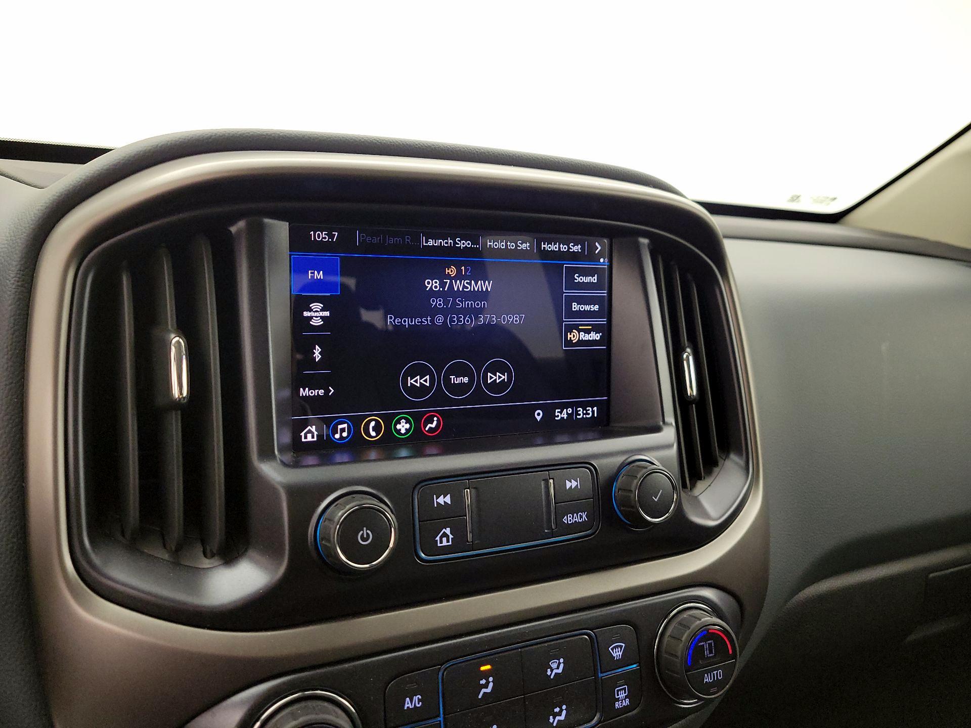 Thumbnail: 2021 Chevrolet Colorado - 15