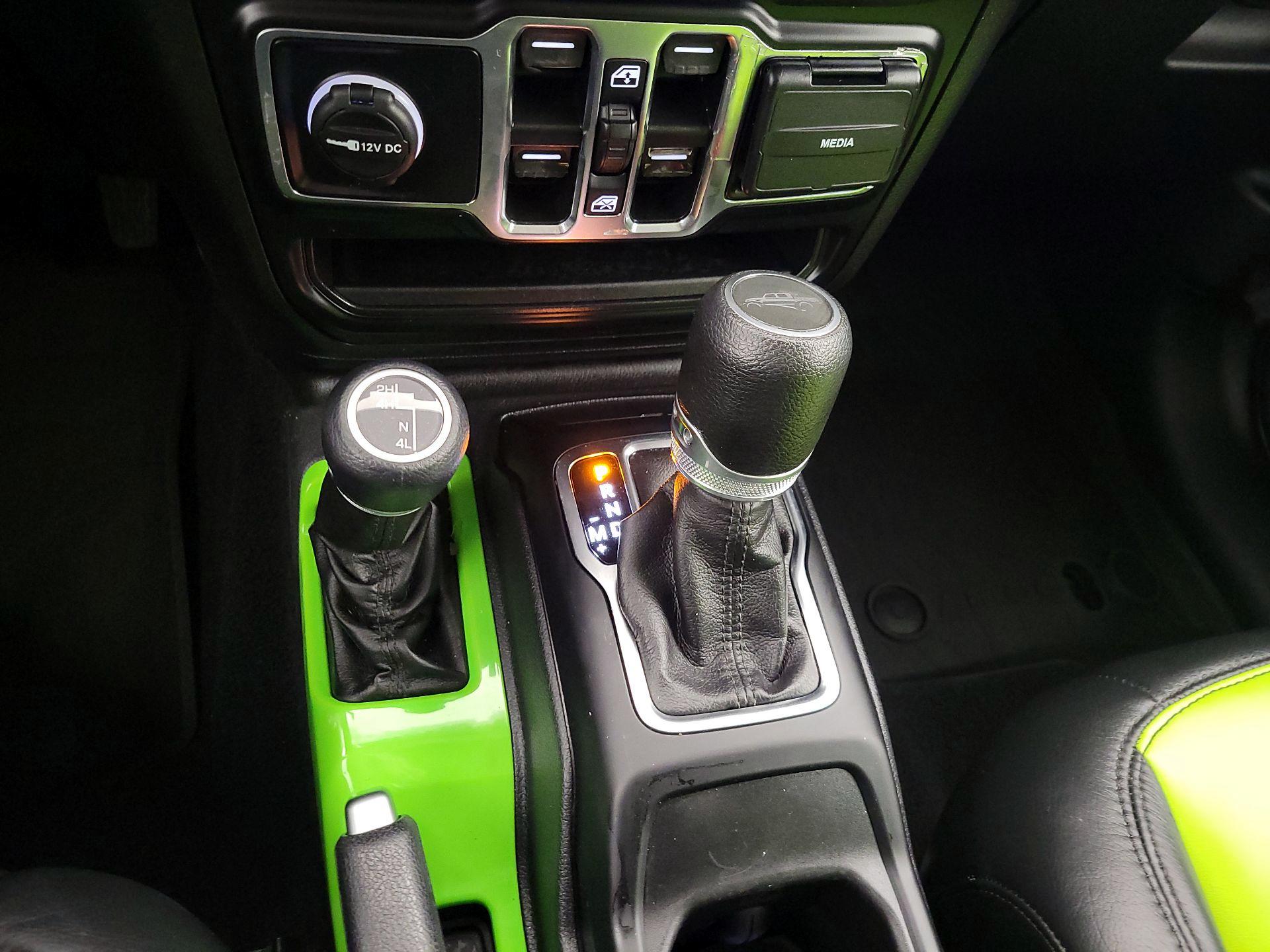 Thumbnail: 2022 Jeep Gladiator - 18