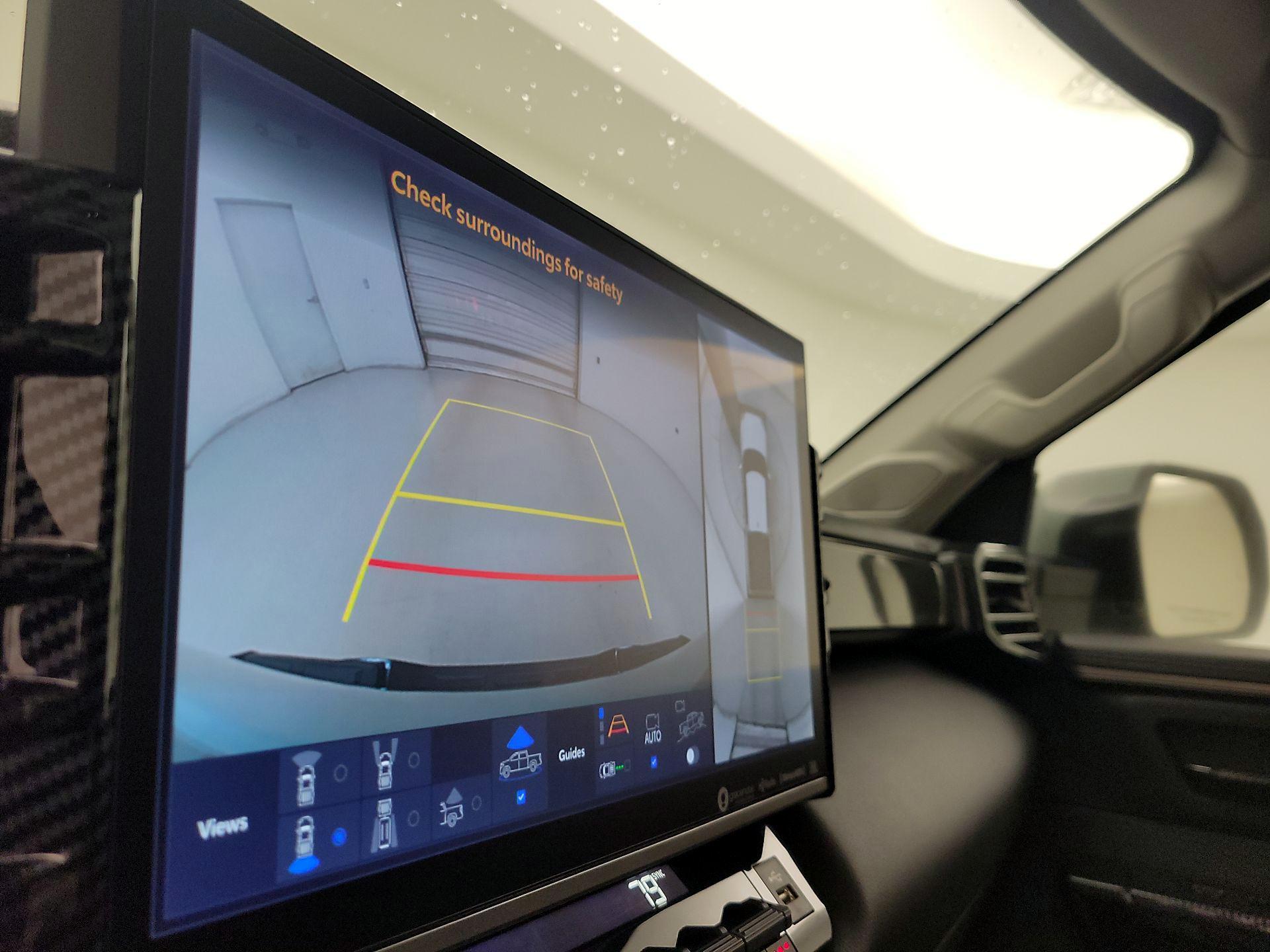 Thumbnail: 2022 Toyota Tundra - 14