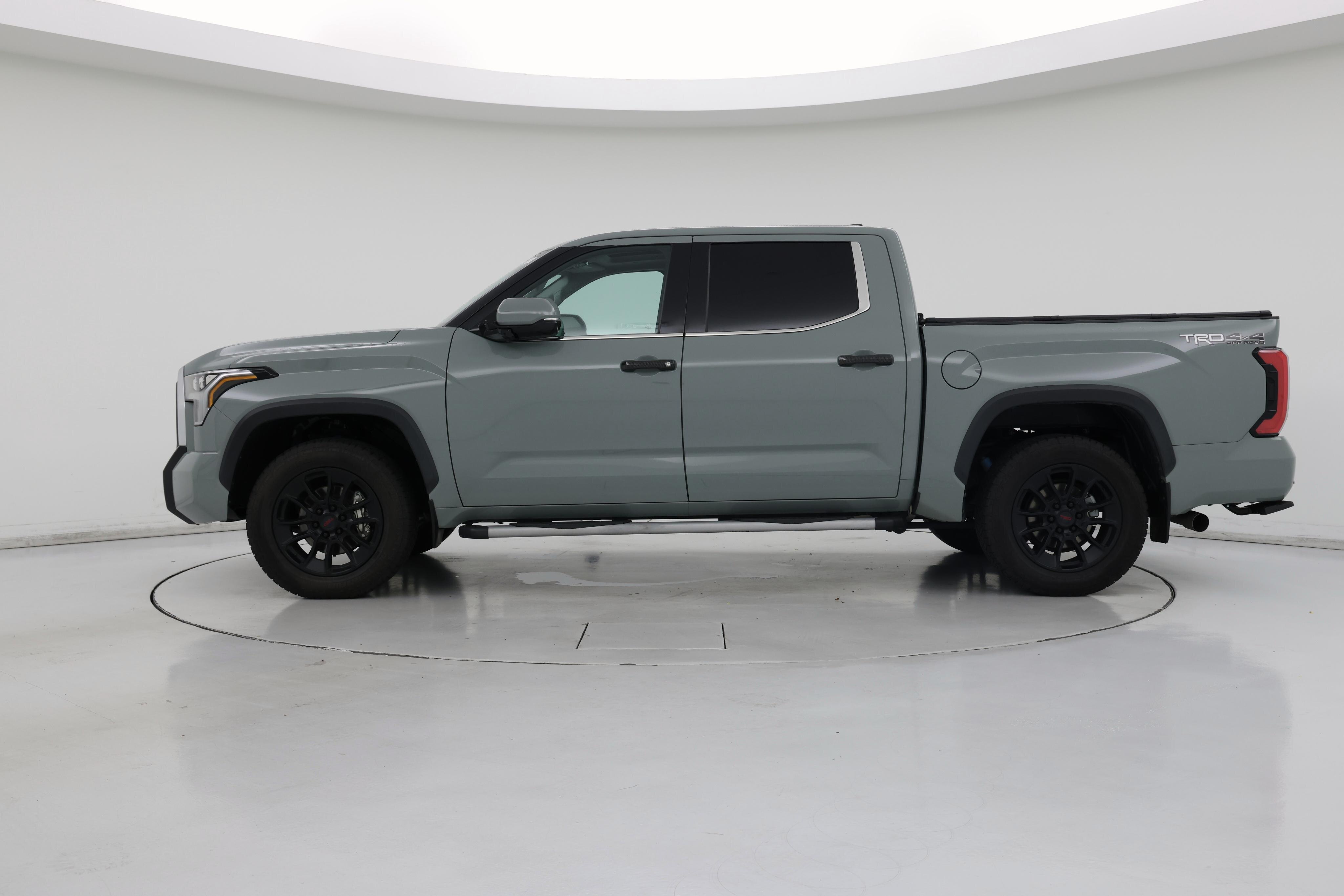 Thumbnail: 2022 Toyota Tundra - 3