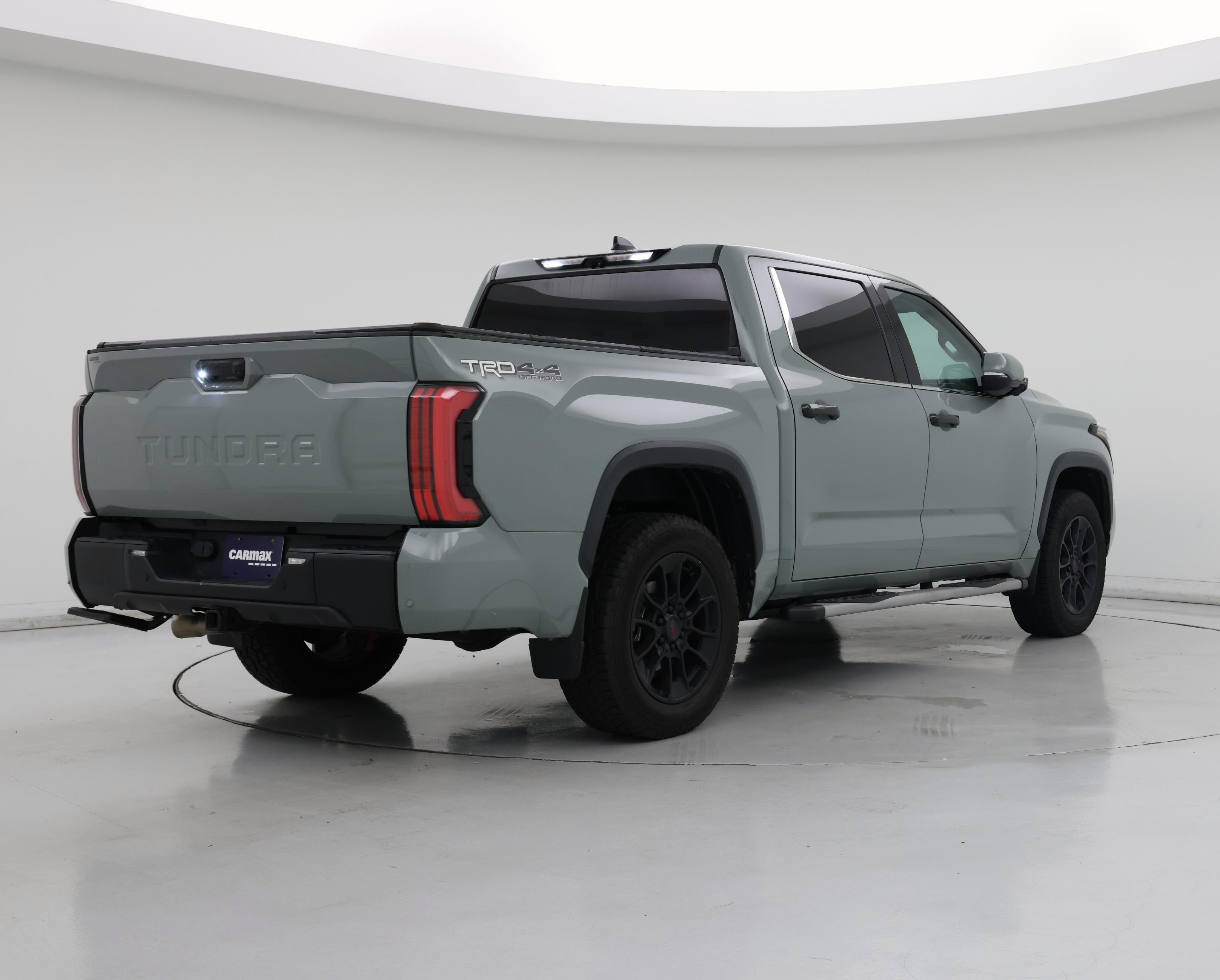 Thumbnail: 2022 Toyota Tundra - 8