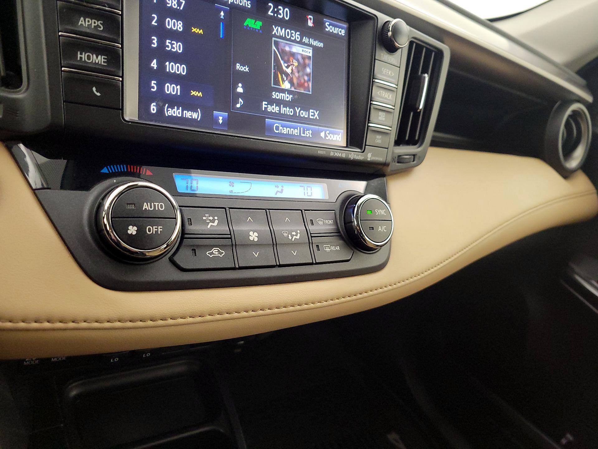 Thumbnail: 2017 Toyota RAV4 - 16