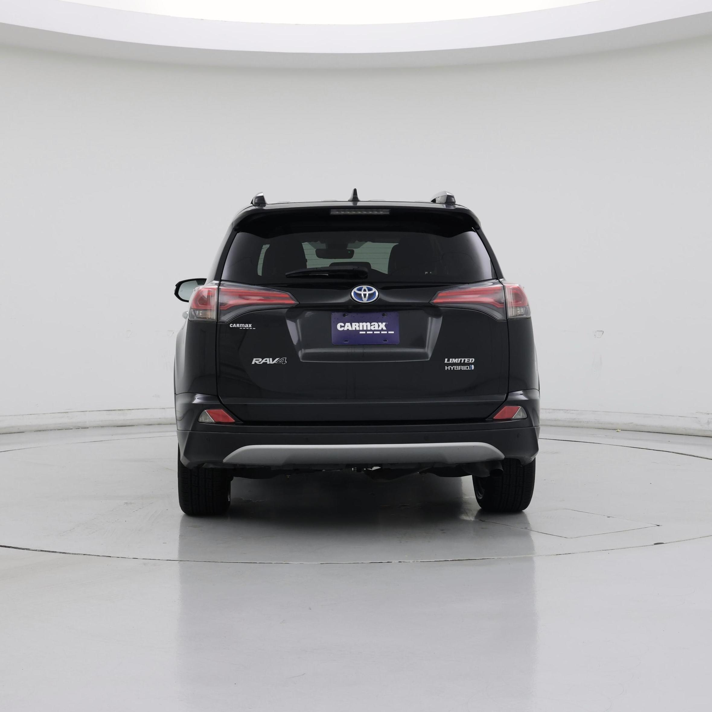 Thumbnail: 2017 Toyota RAV4 - 6