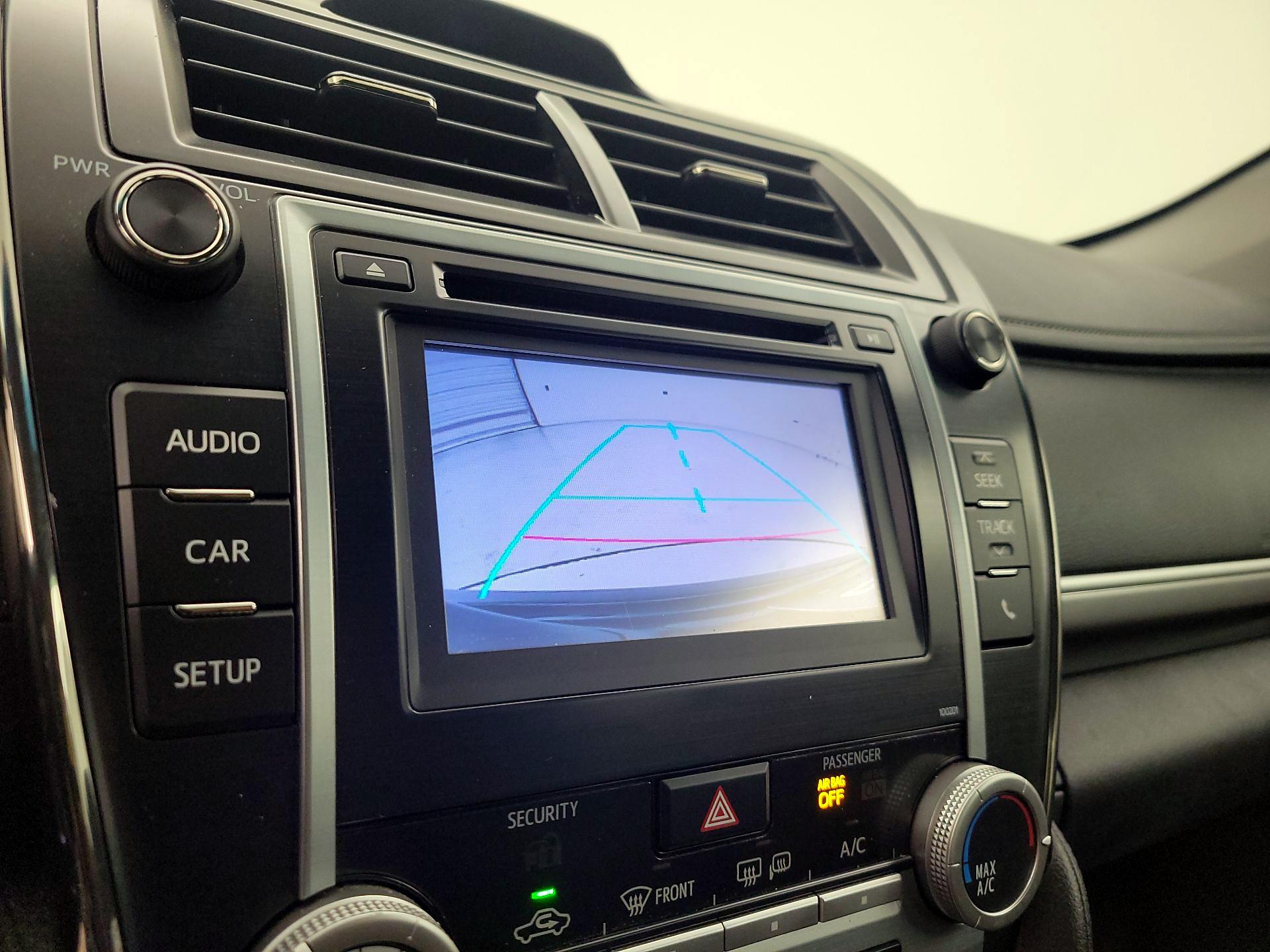 Thumbnail: 2014 Toyota Camry - 14