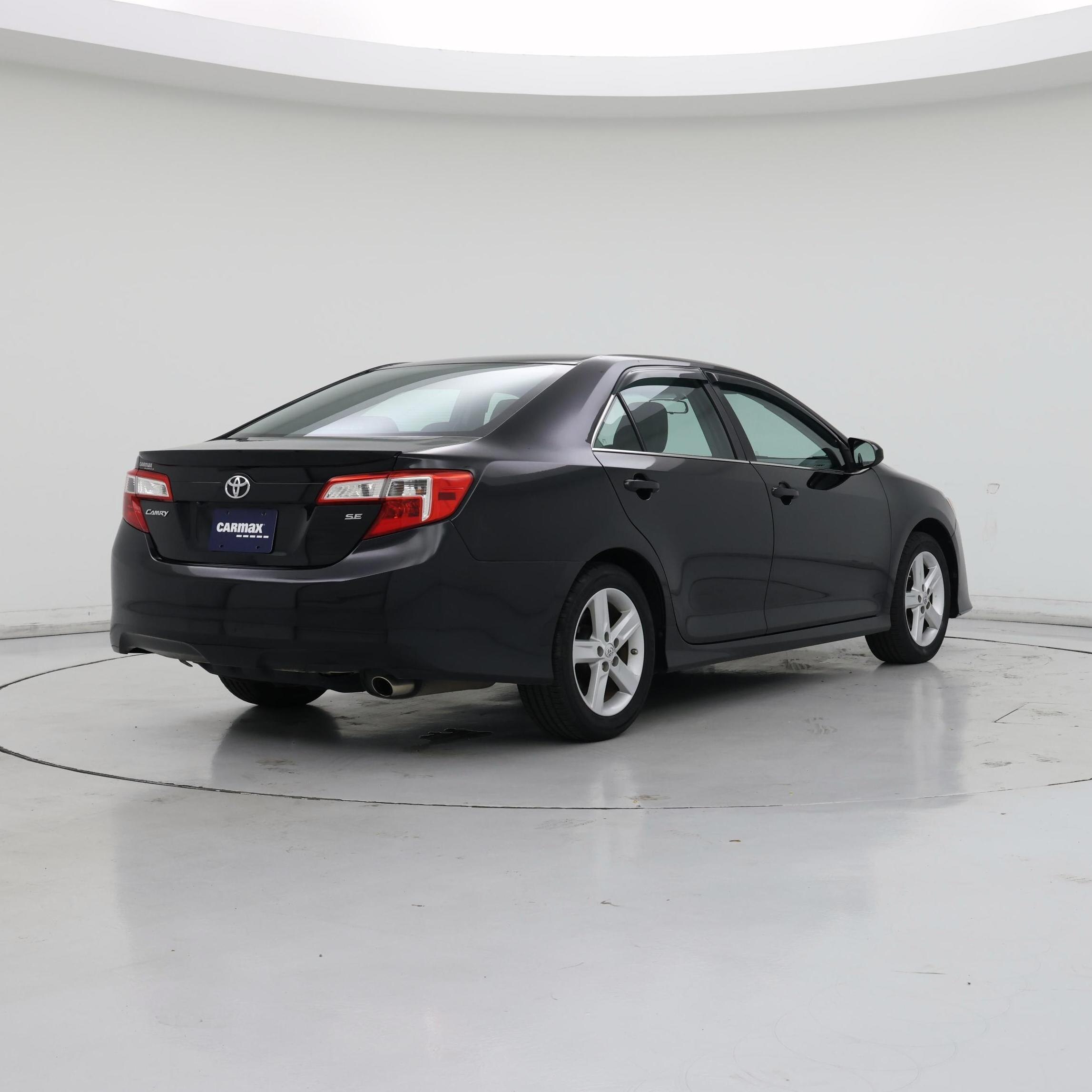 Thumbnail: 2014 Toyota Camry - 8