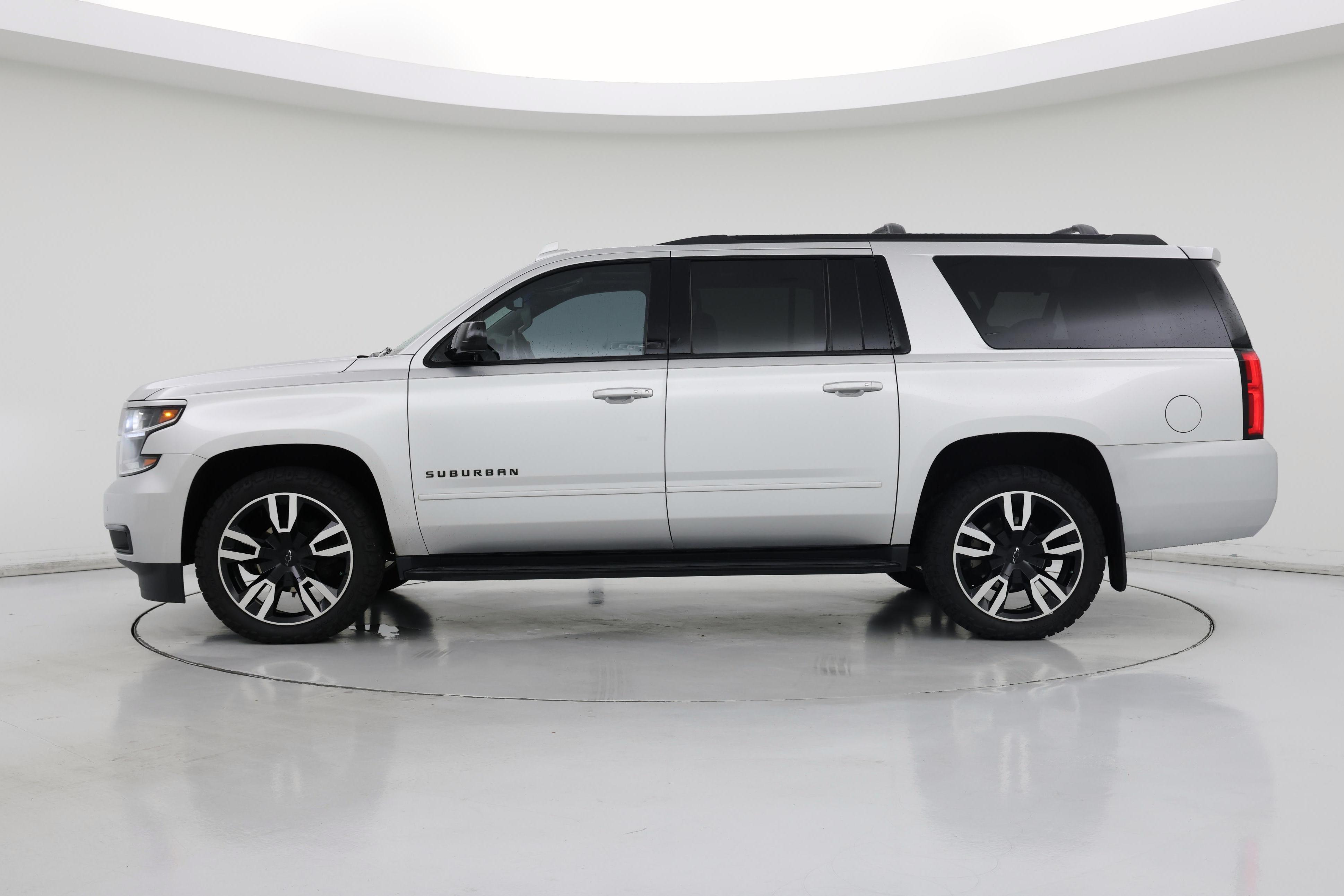 Thumbnail: 2020 Chevrolet Suburban - 3