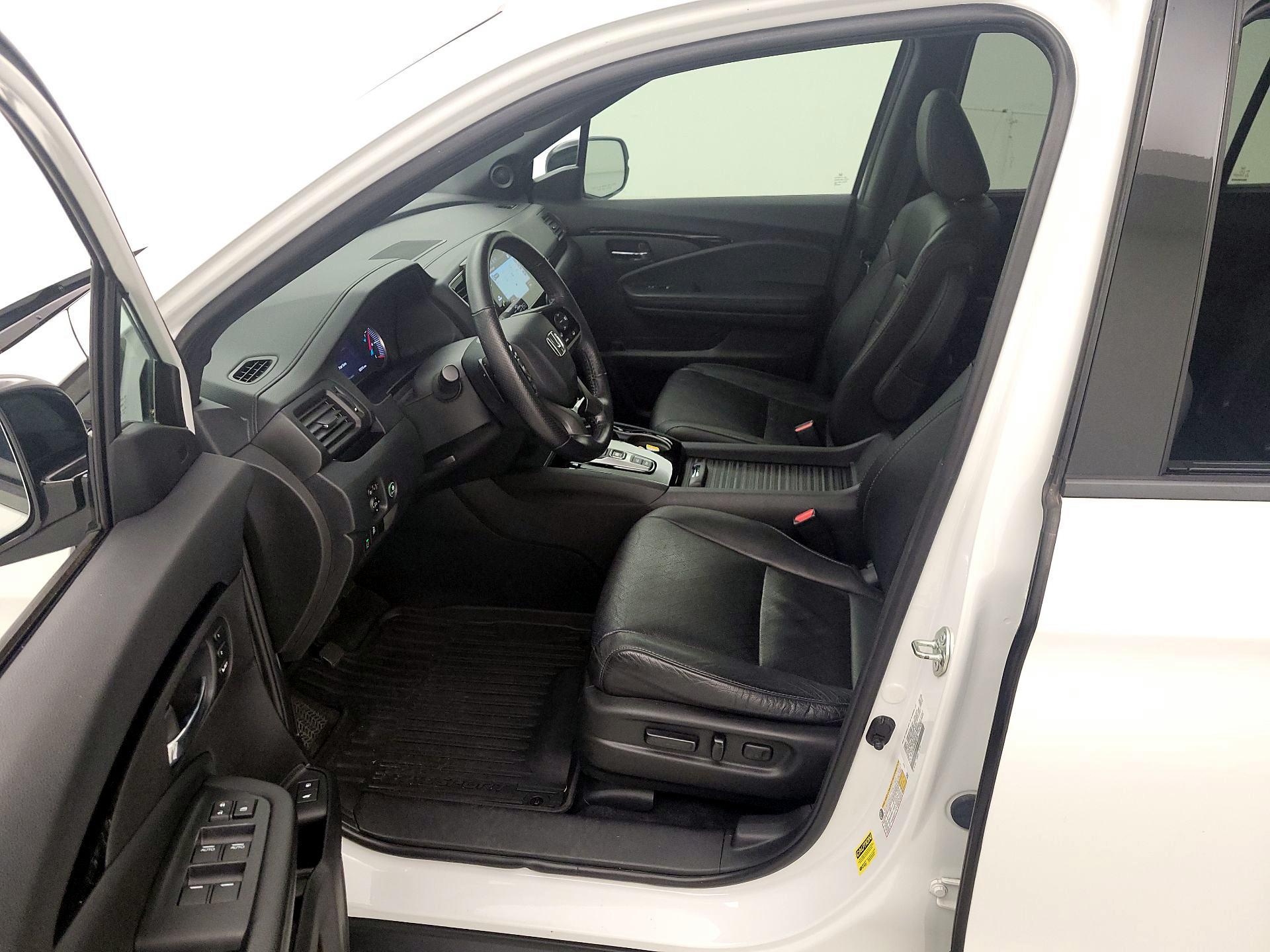 Thumbnail: 2021 Honda Passport - 11