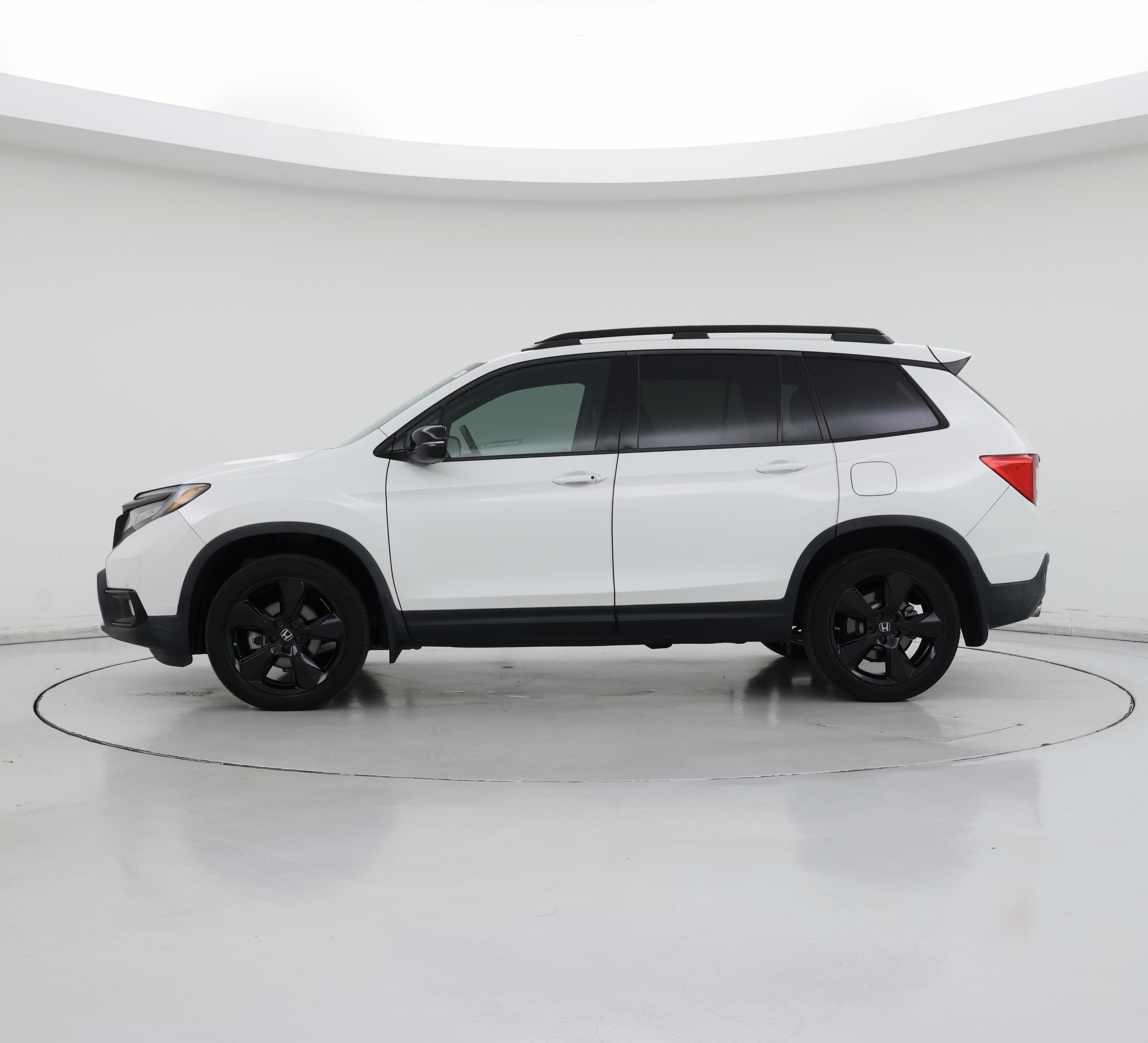 Thumbnail: 2021 Honda Passport - 3