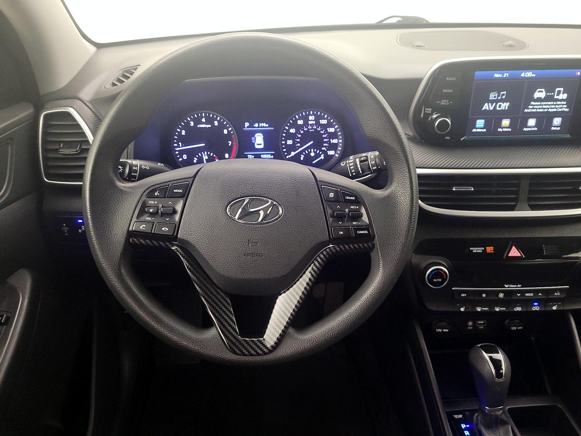 Thumbnail: 2020 Hyundai Tucson - 10