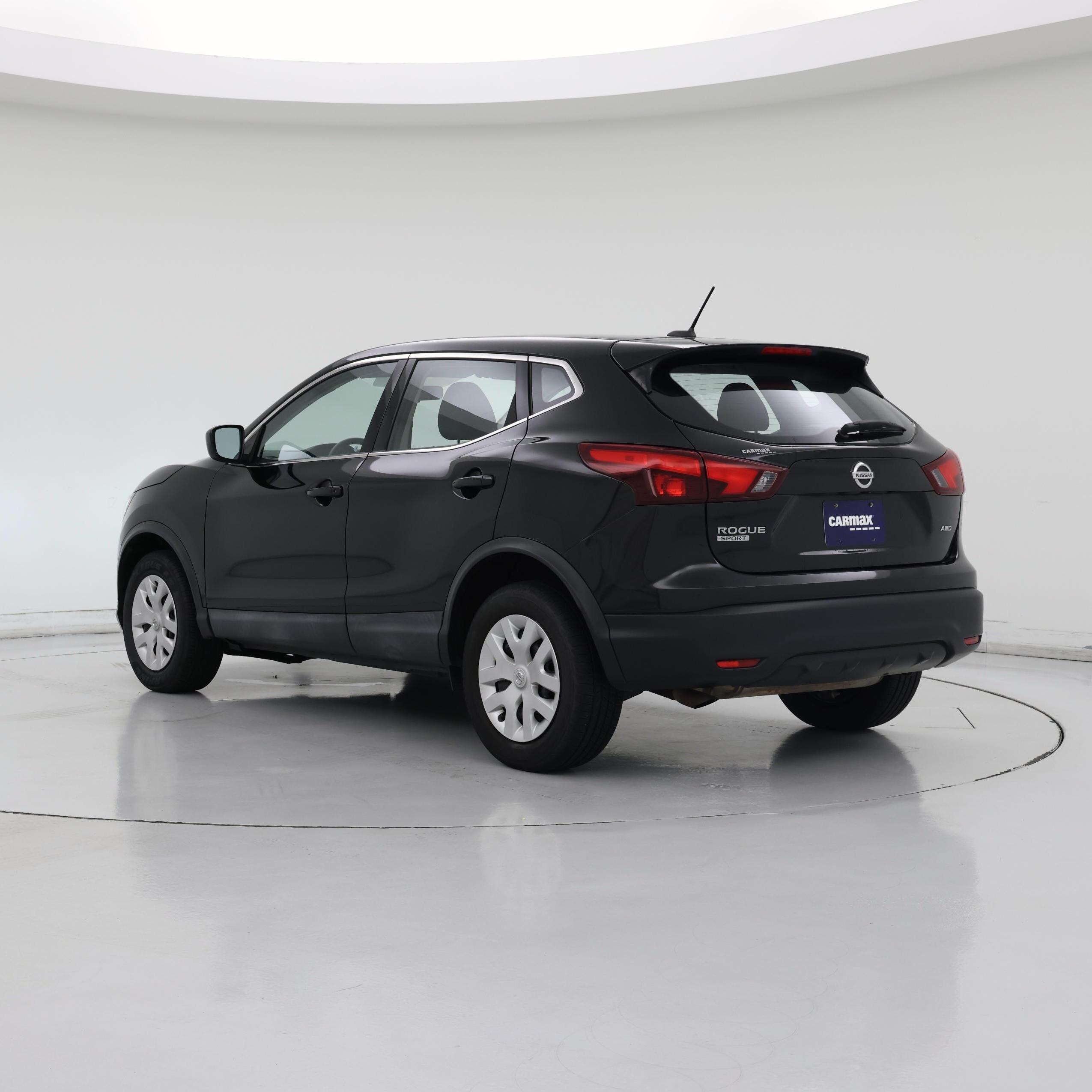 Thumbnail: 2019 Nissan Rogue Sport - 2